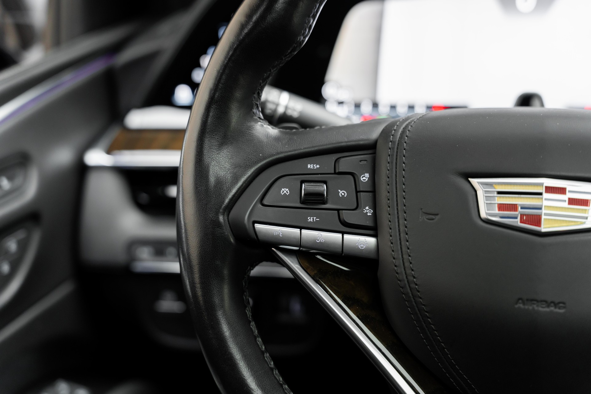CADILLAC ESCALADE-image-20