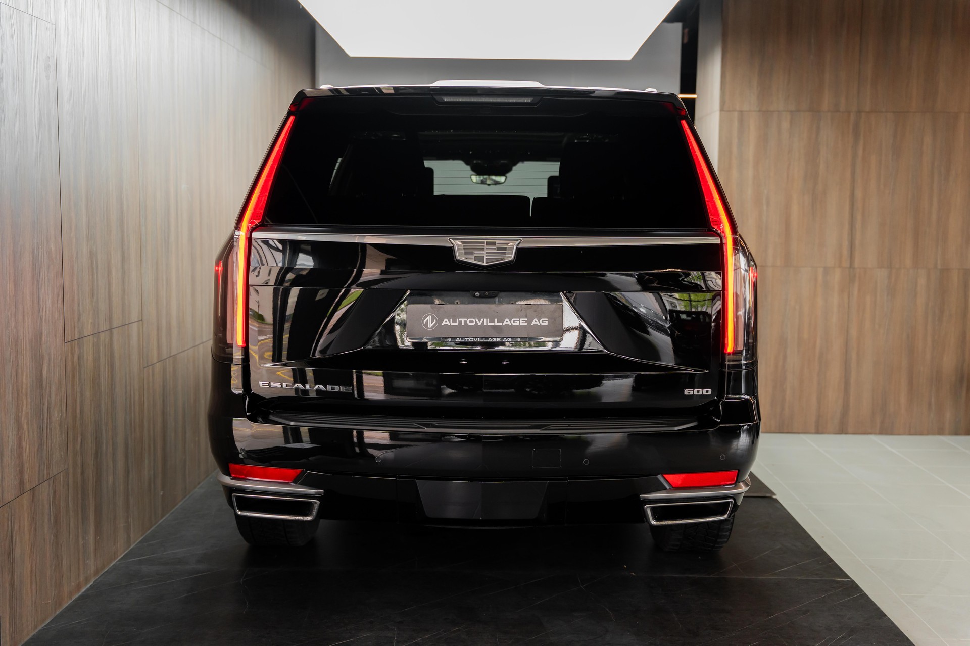 CADILLAC ESCALADE-image-30