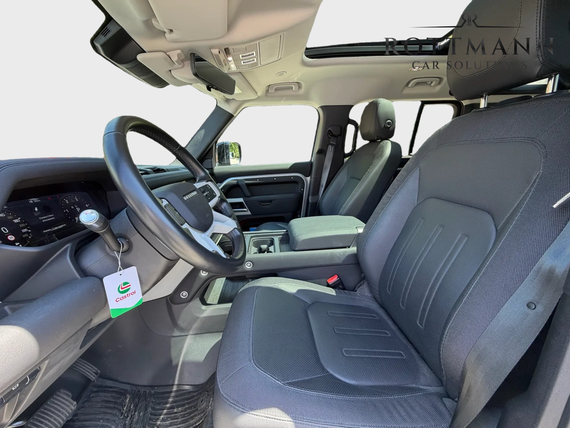 LAND ROVER Defender 110 3.0 D I6 250 First Edition AWD AT8-image-6