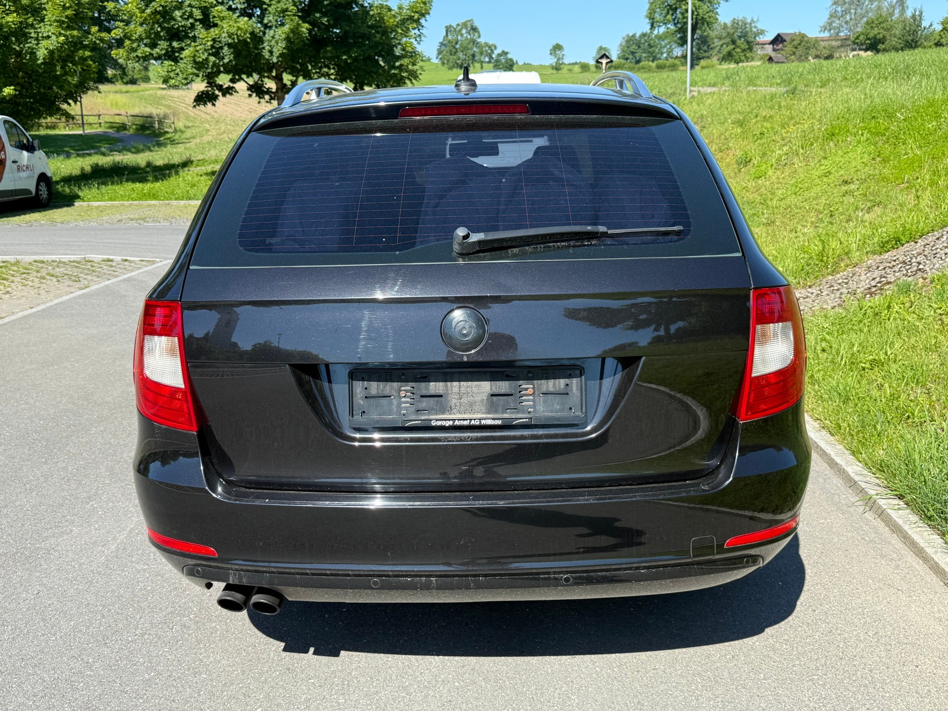 SKODA Superb Combi 1.8 TSI Ambition-image-4