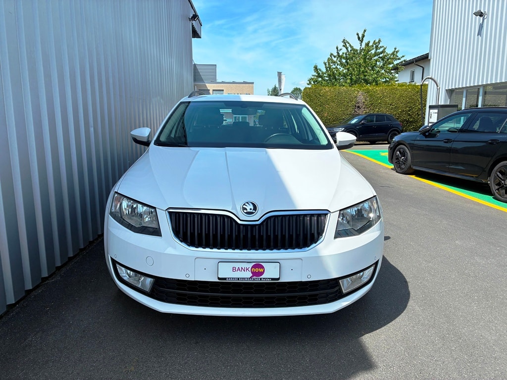 SKODA Octavia Combi 1.4 TSI G-tec Ambition CNG DSG-image-1