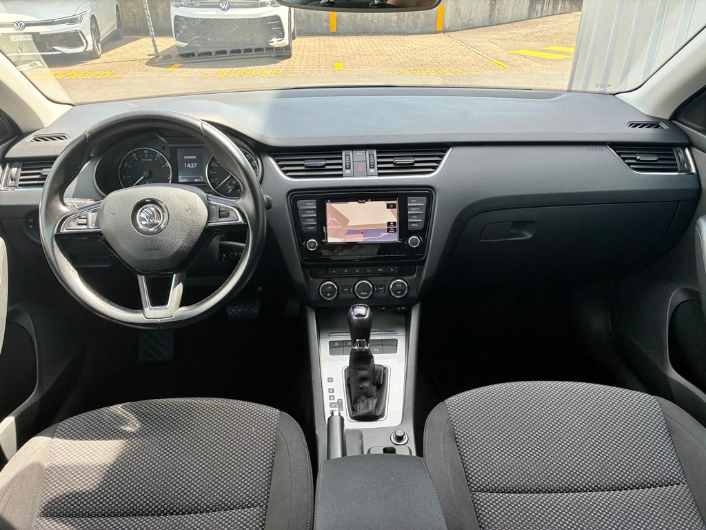 SKODA Octavia Combi 1.4 TSI G-tec Ambition CNG DSG-image-9
