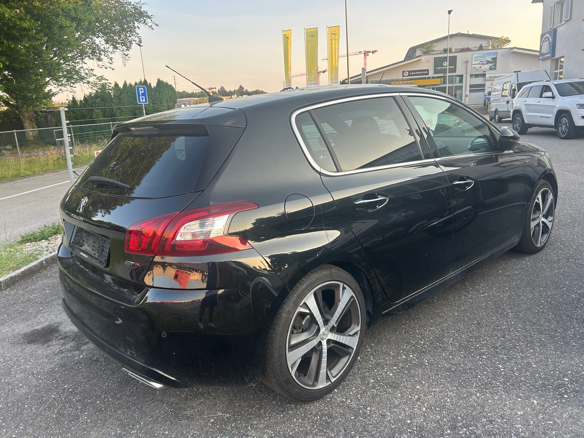 PEUGEOT 308 1.6 e-THP GT-image-5