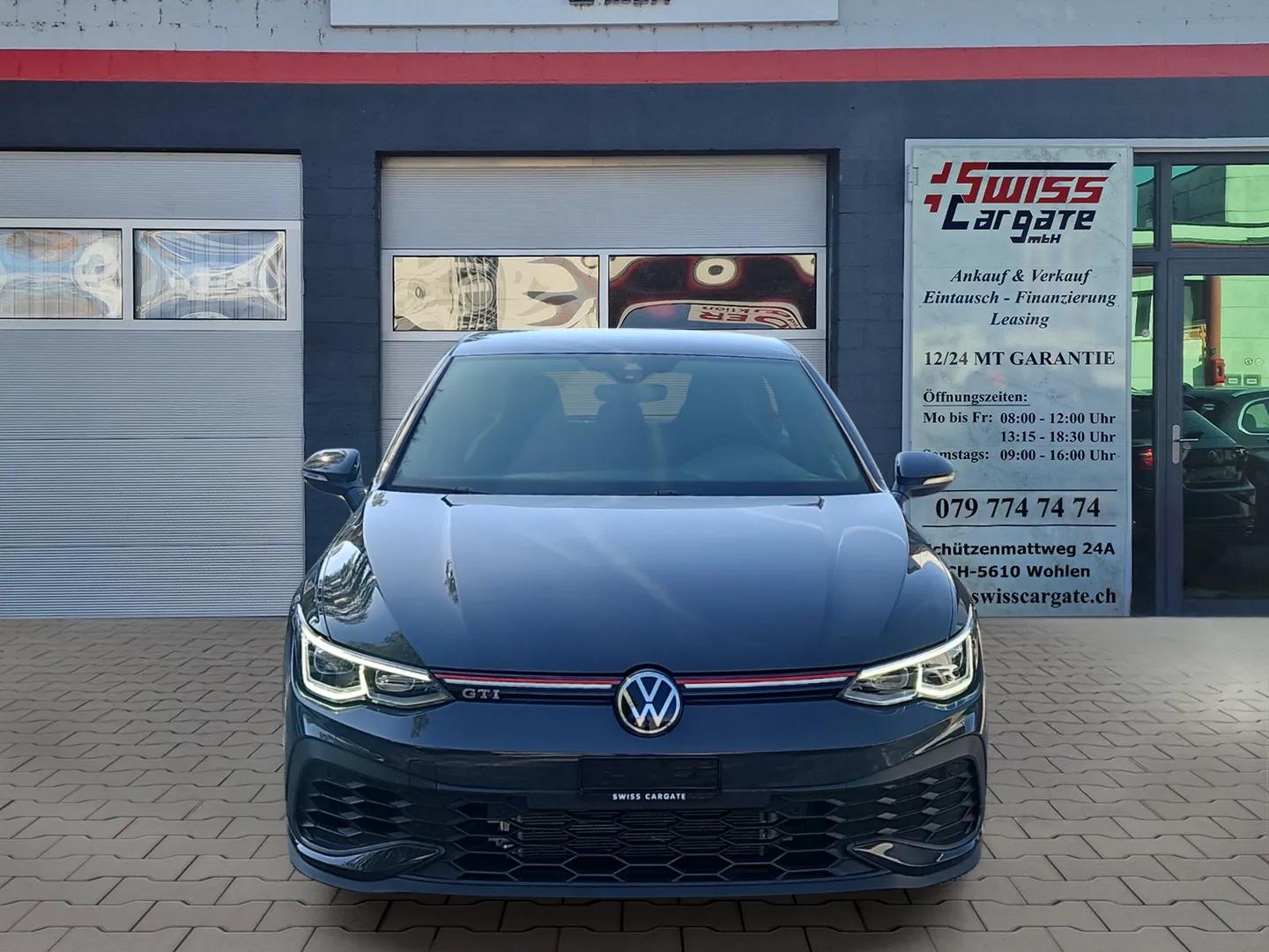 VW Golf 2.0 TSI GTI Clubsport DSG mit Rückfahrkamera & kompl. Winterräder-showroom-element-2
