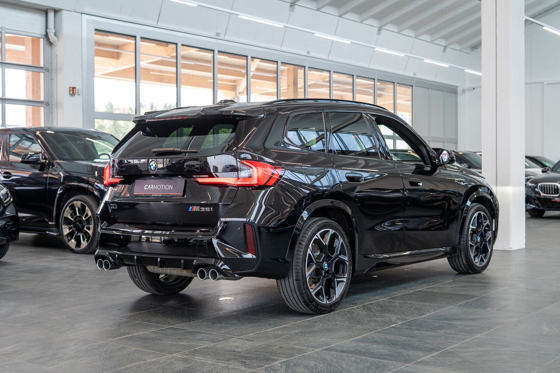 BMW X1 M35i / 360°Kamera / HeadUp / Harman Kardon-image-6