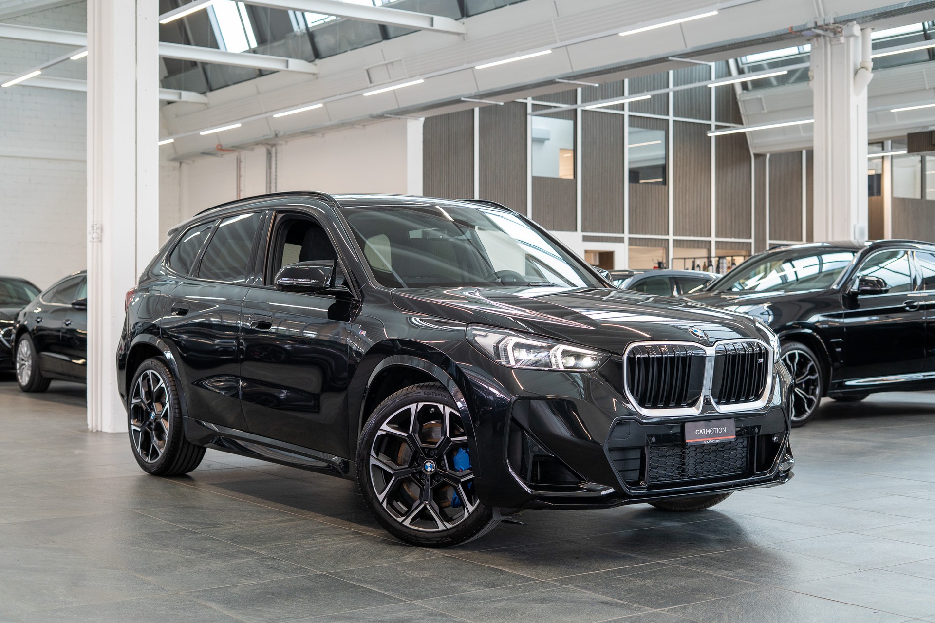 BMW X1 M35i / 360°Kamera / HeadUp / Harman Kardon-image-2