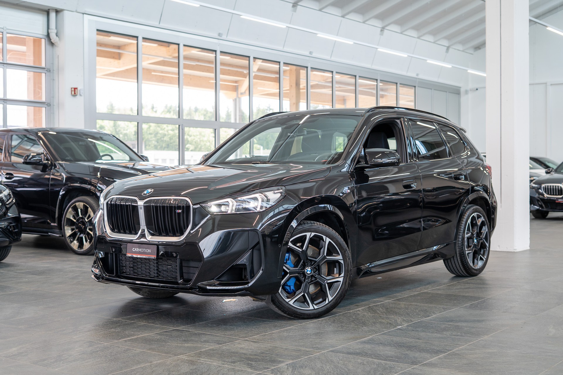 BMW X1 M35i / 360°Kamera / HeadUp / Harman Kardon-image-0