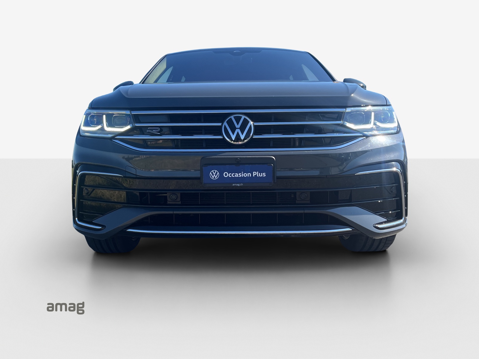 VW Tiguan 2.0TSI R-Line 4Motion DSG-image-6