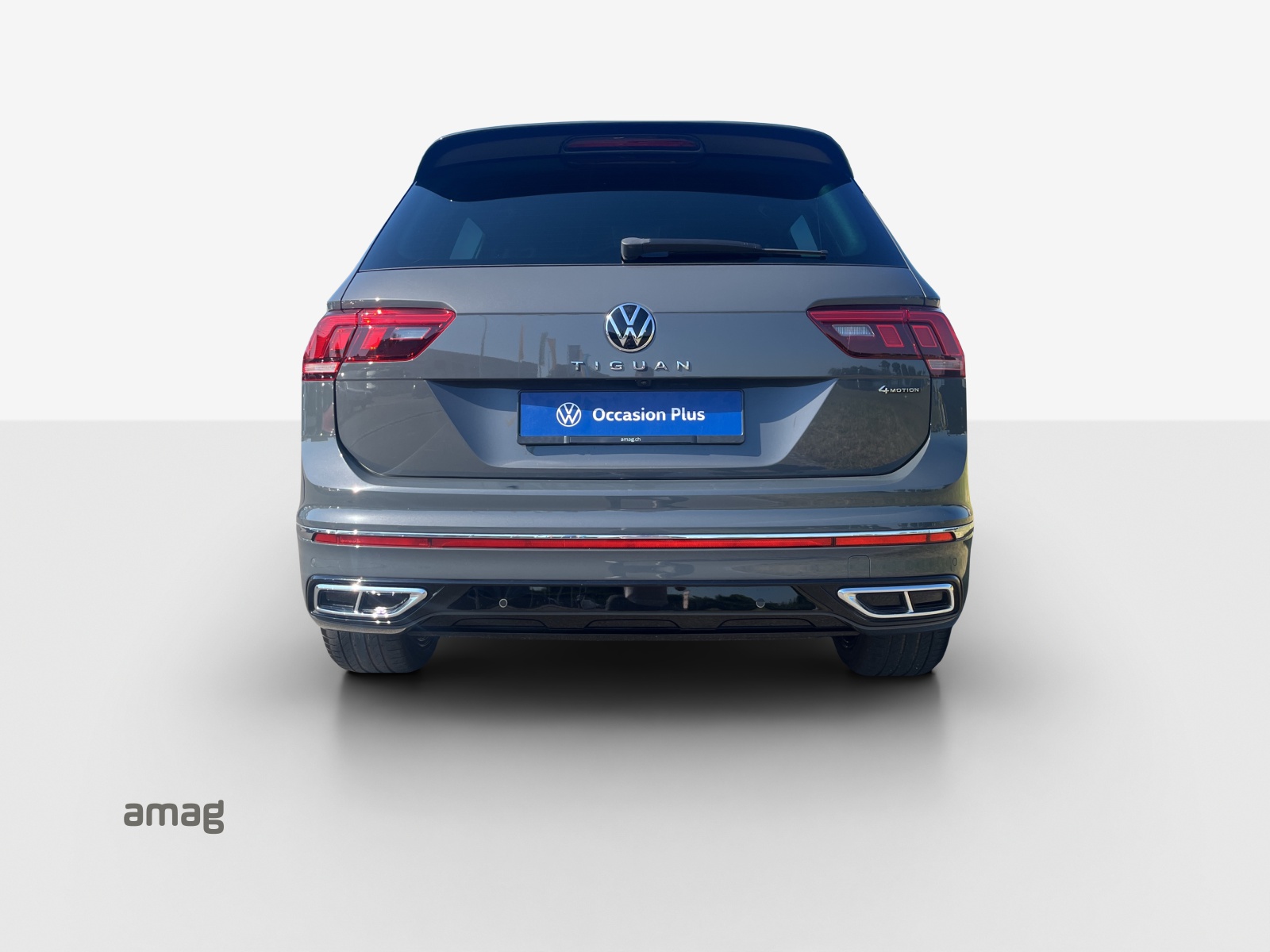 VW Tiguan 2.0TSI R-Line 4Motion DSG-image-3