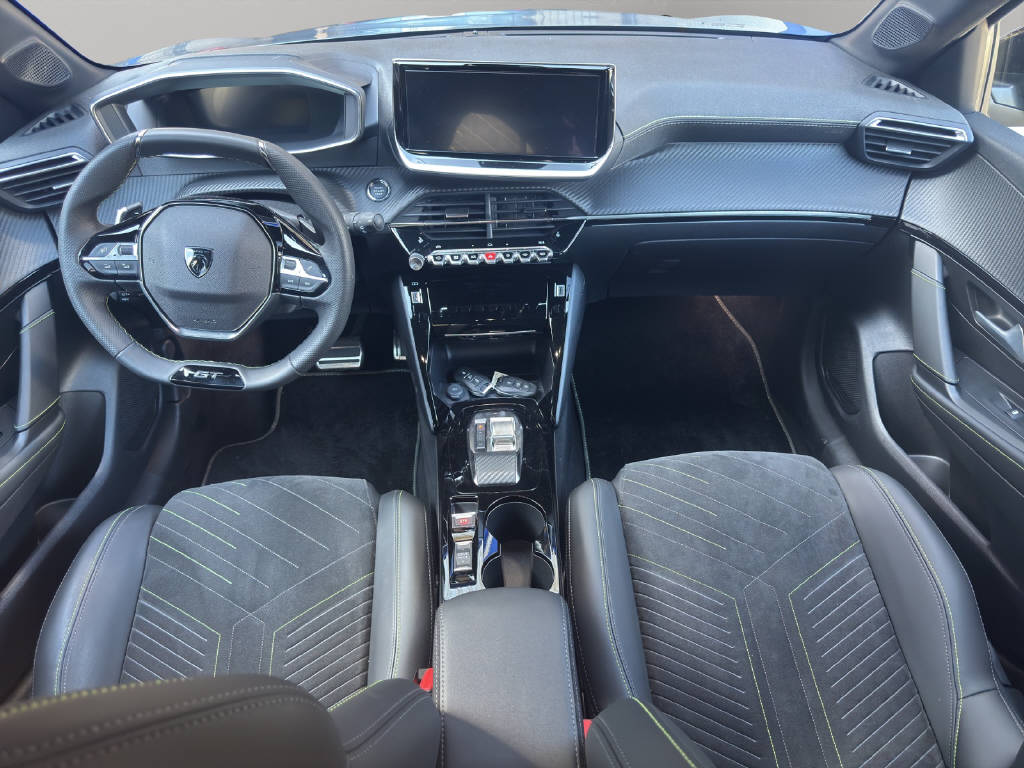 PEUGEOT 208 1.2 Hybrid 145 GT-image-9
