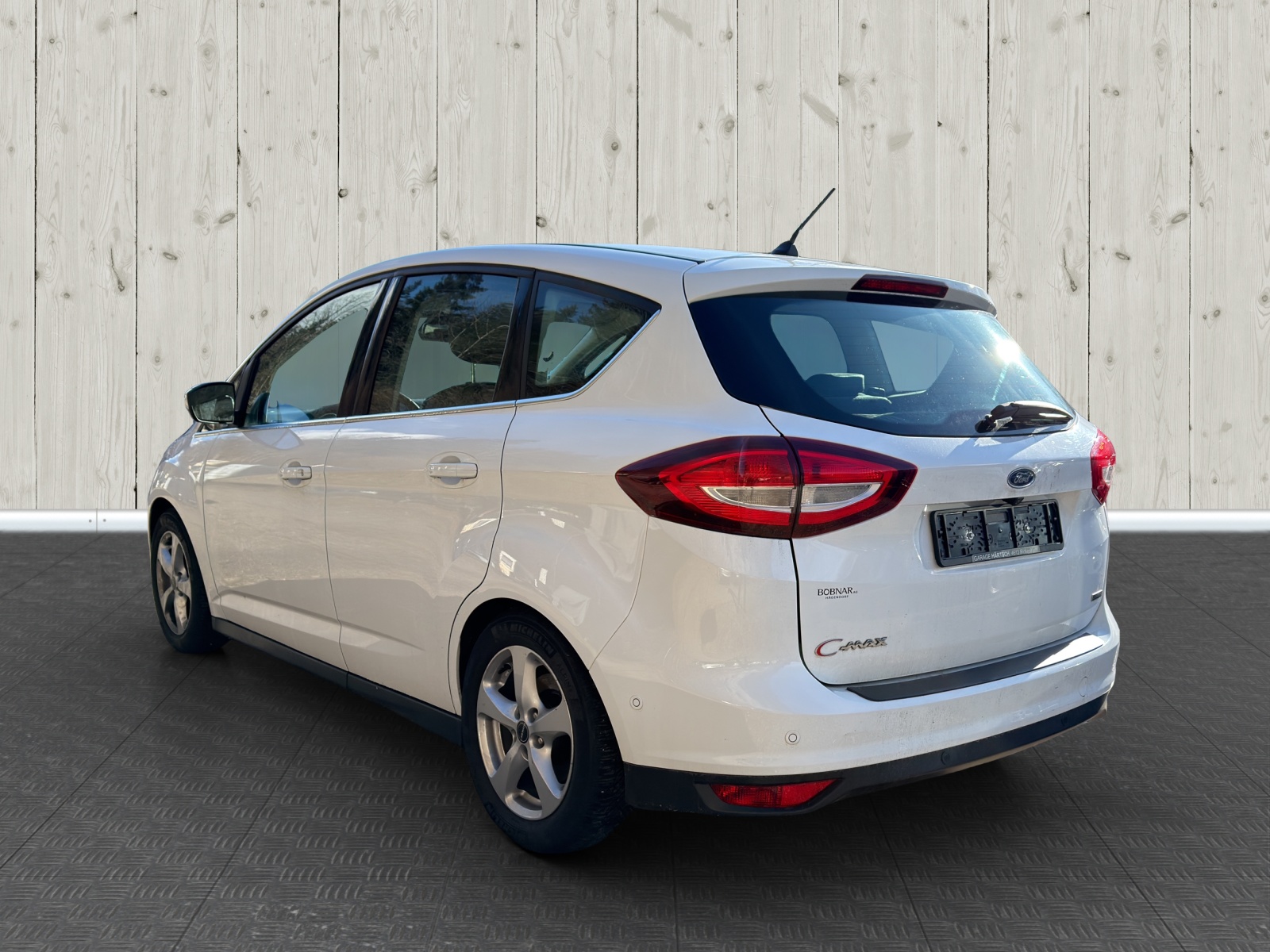 FORD C-Max 1.0 SCTi Titanium X-image-4