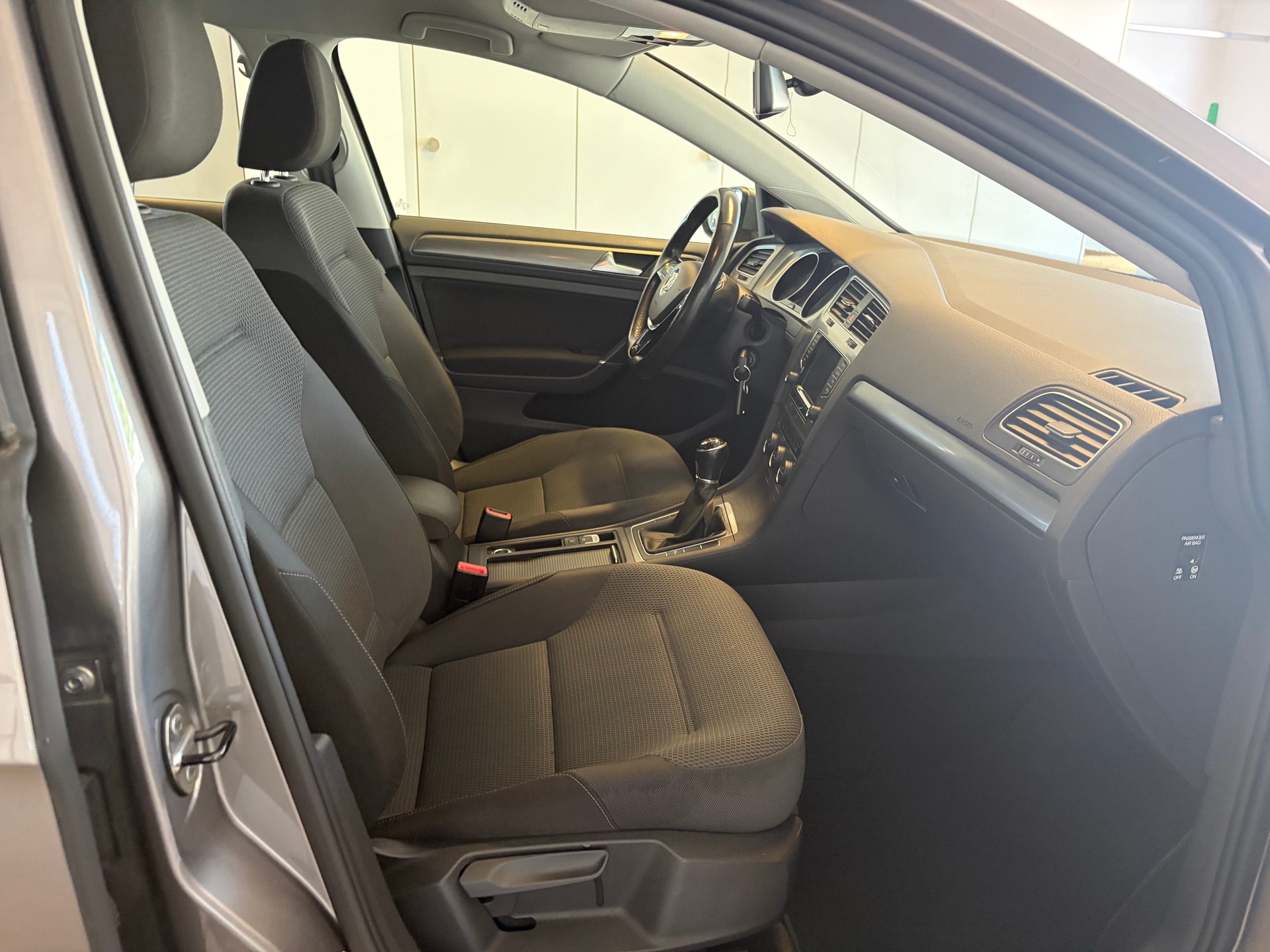 VW Golf 1.4 TSI Comfortline-image-9