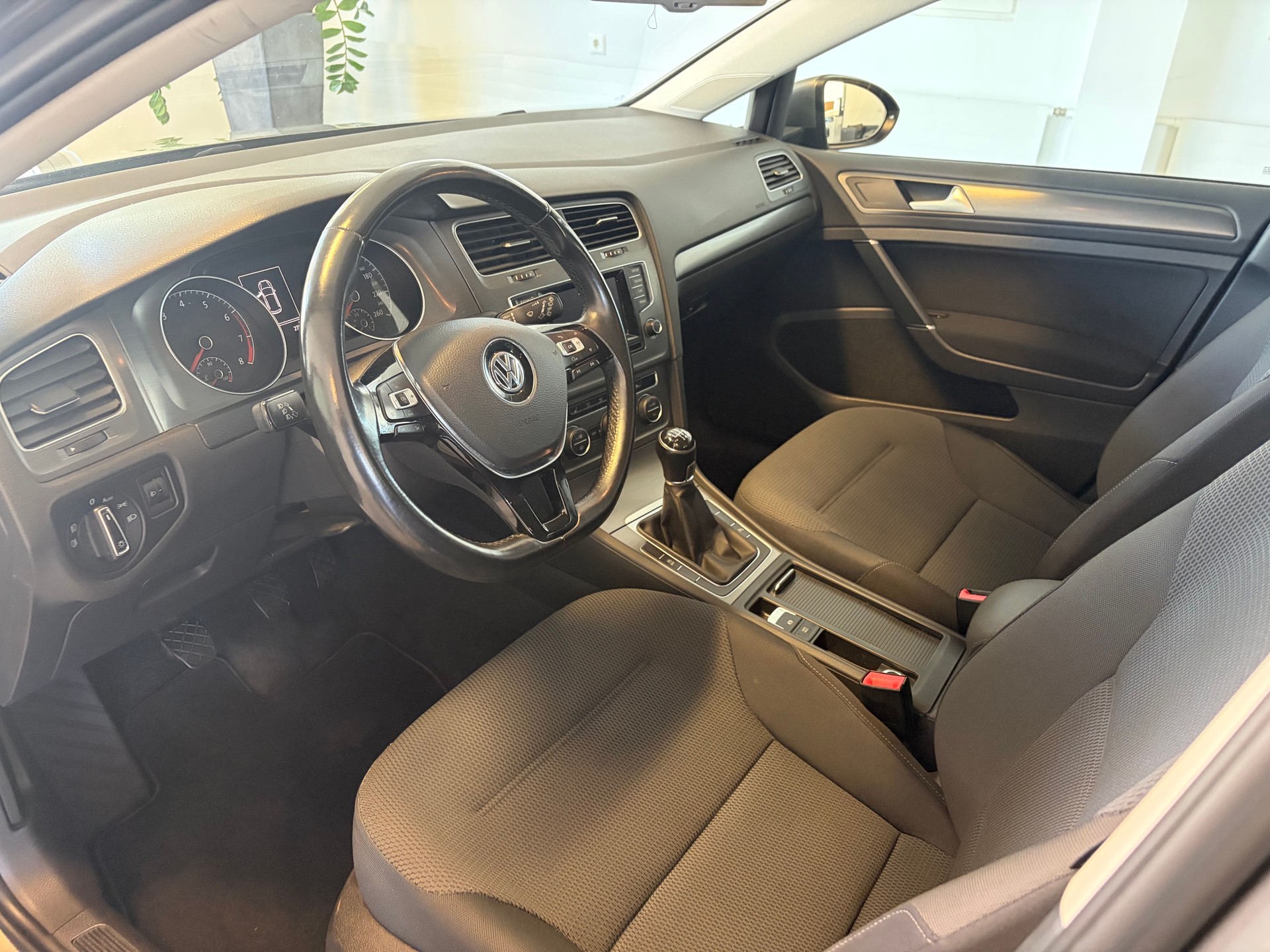VW Golf 1.4 TSI Comfortline-image-4