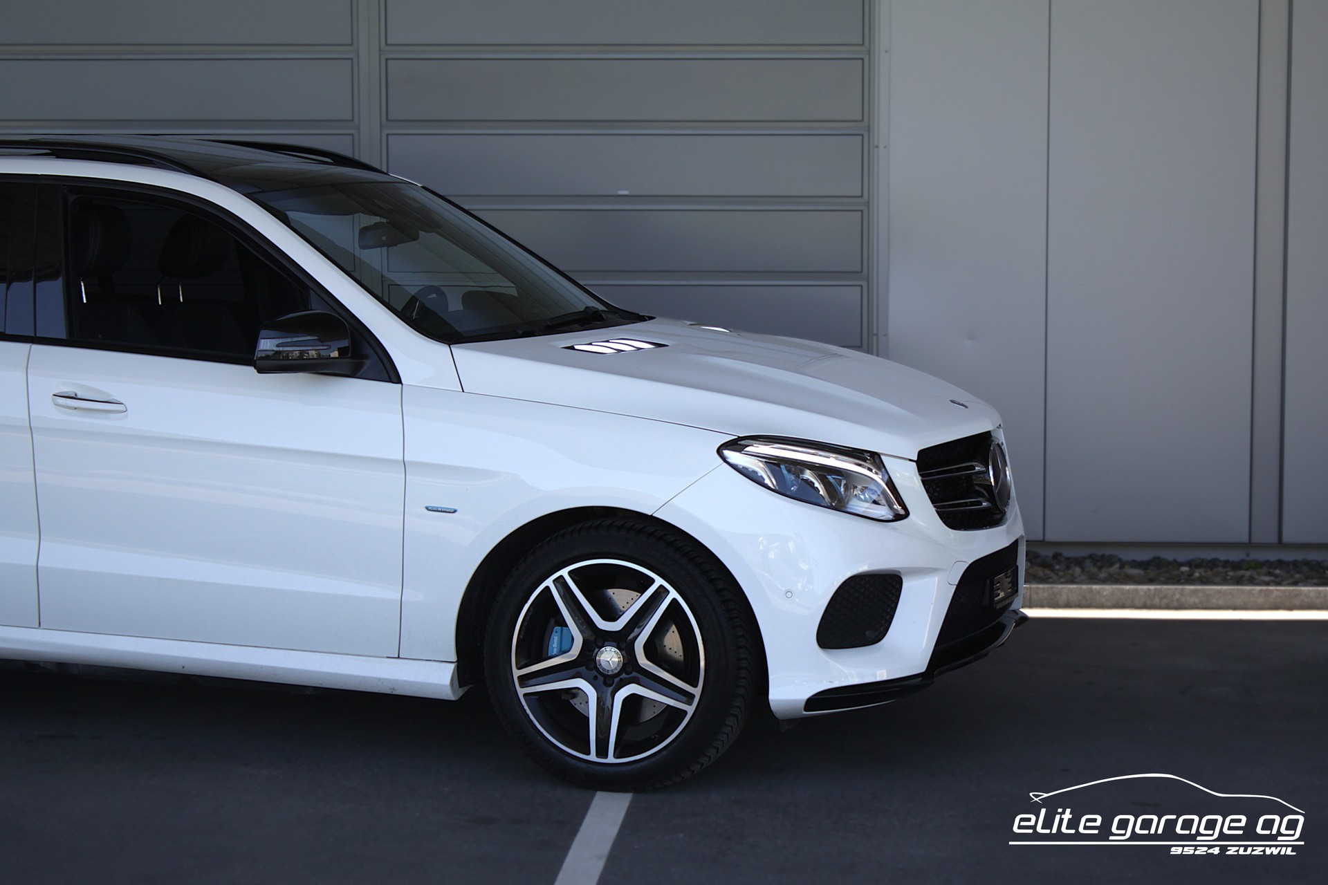 MERCEDES-BENZ GLE 500 e 4Matic 7G-Tronic AMG-LINE-image-8