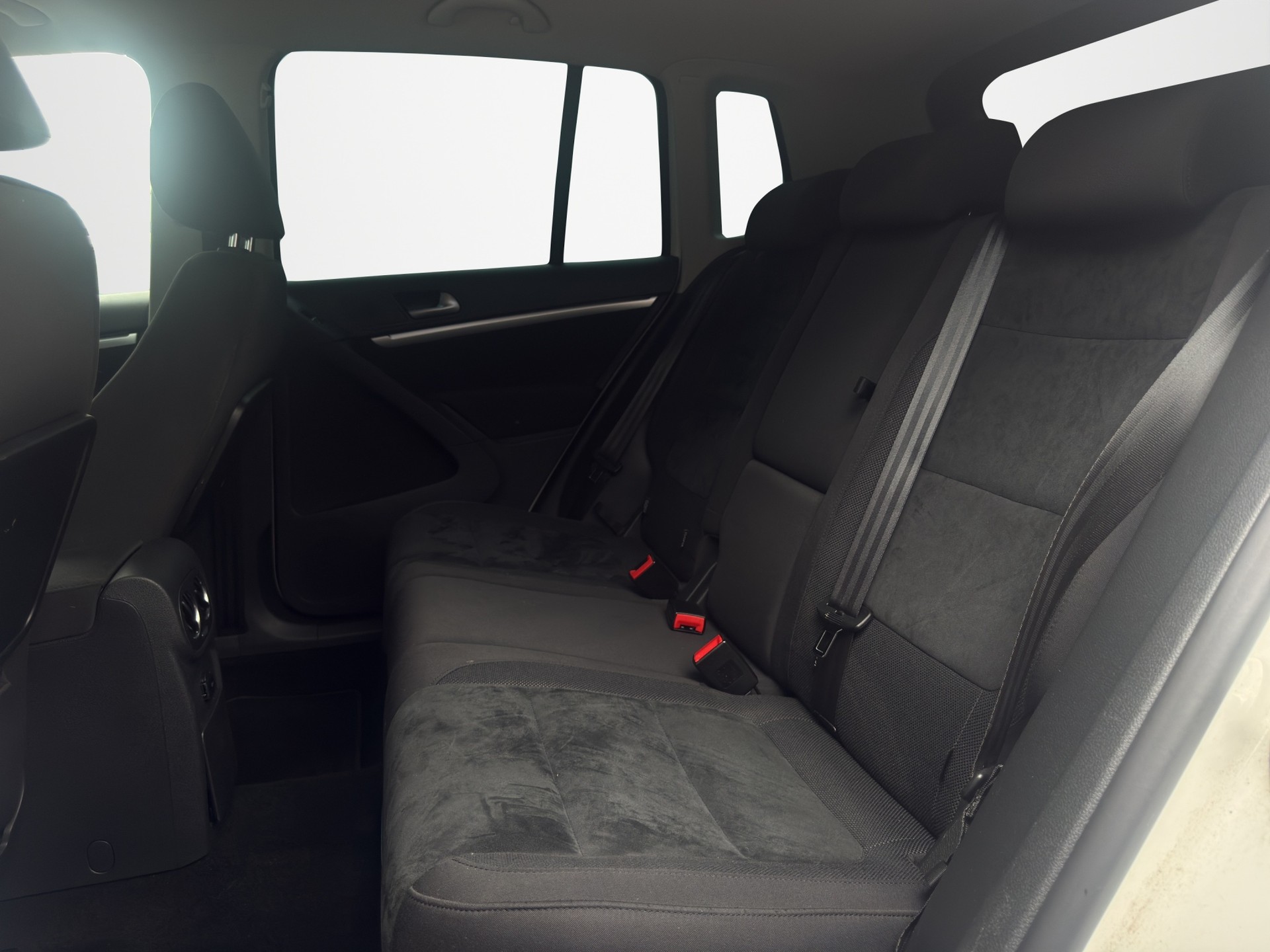 VW Tiguan 2.0 TSI Track&Field 4Motion DSG-image-9