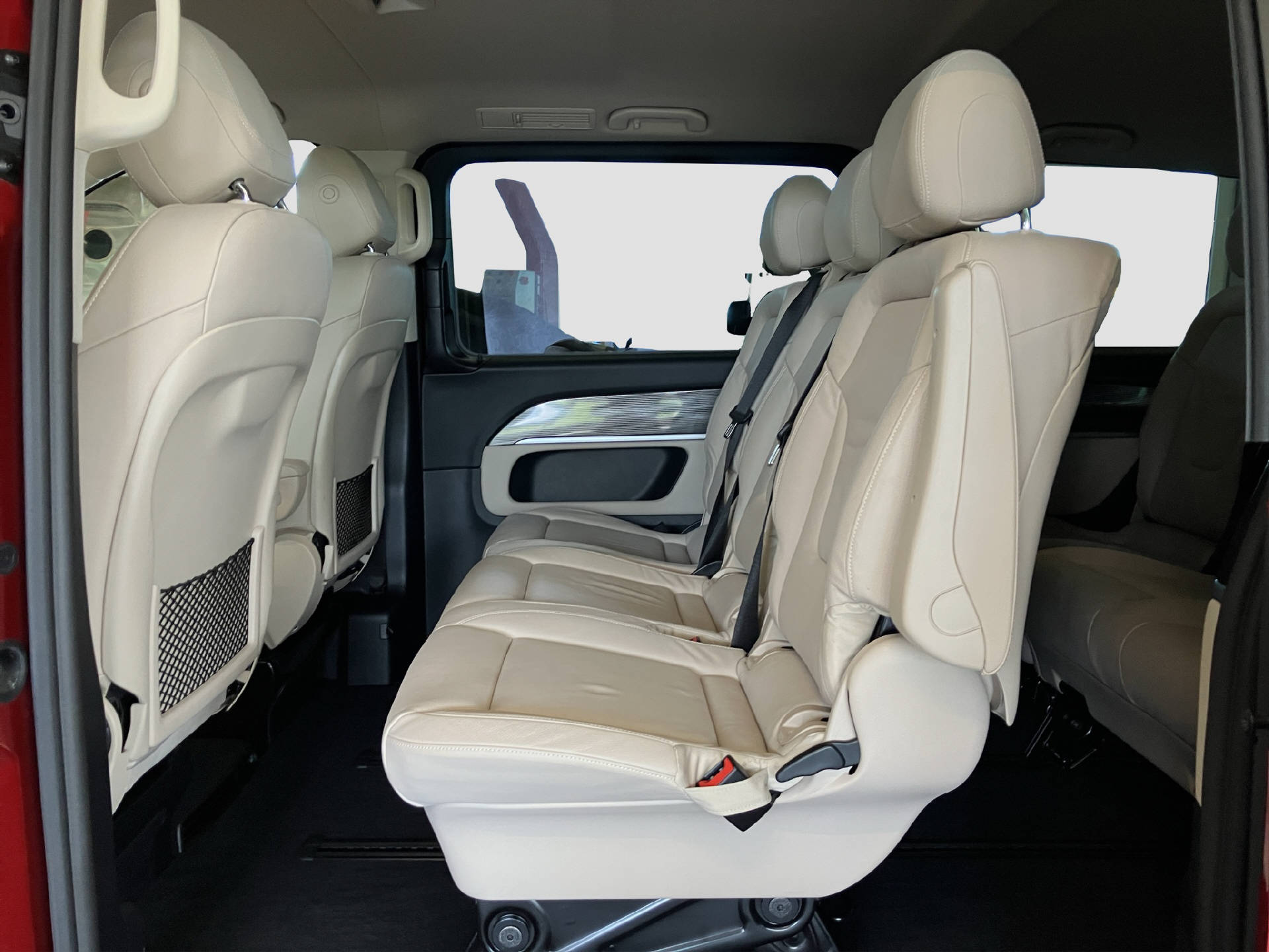 MERCEDES-BENZ V 250 d Avantgarde lang-image-13