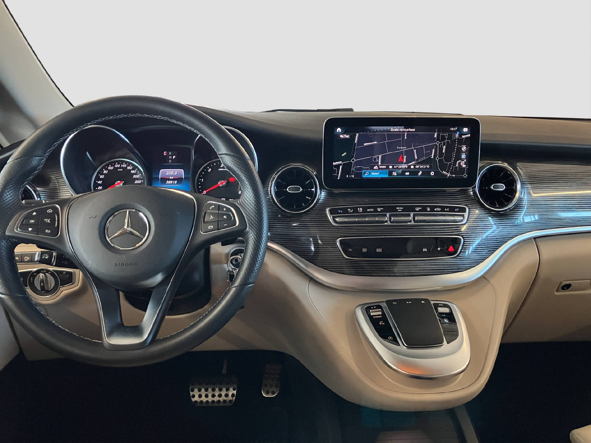 MERCEDES-BENZ V 250 d Avantgarde lang-image-8