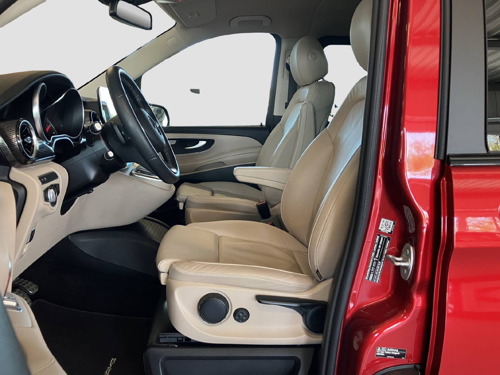 MERCEDES-BENZ V 250 d Avantgarde lang-image-7