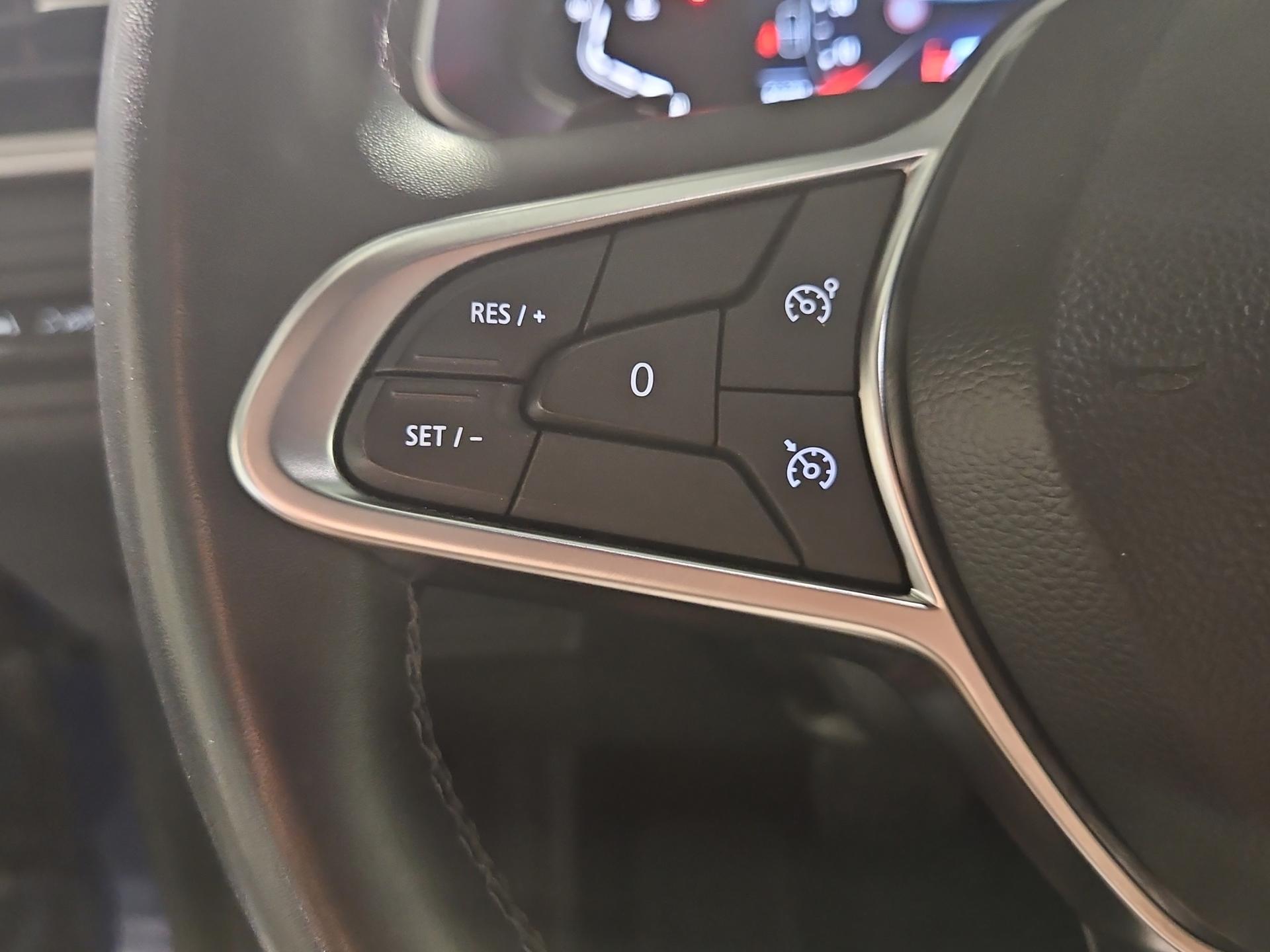RENAULT Captur 1.3 TCe EDC Intens EDC-image-18