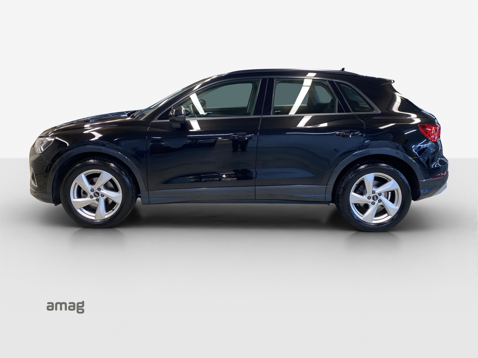 AUDI Q3 35 TFSI advanced Attraction S-tronic-image-1