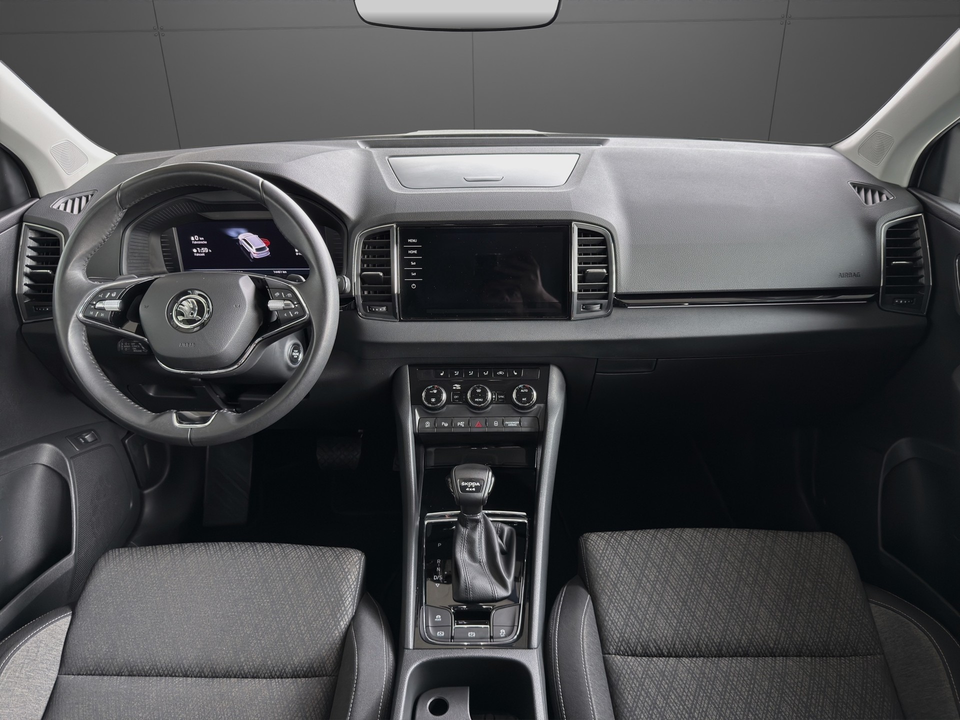 SKODA Karoq 2.0 TDI CR Style 4x4 DSG-image-17