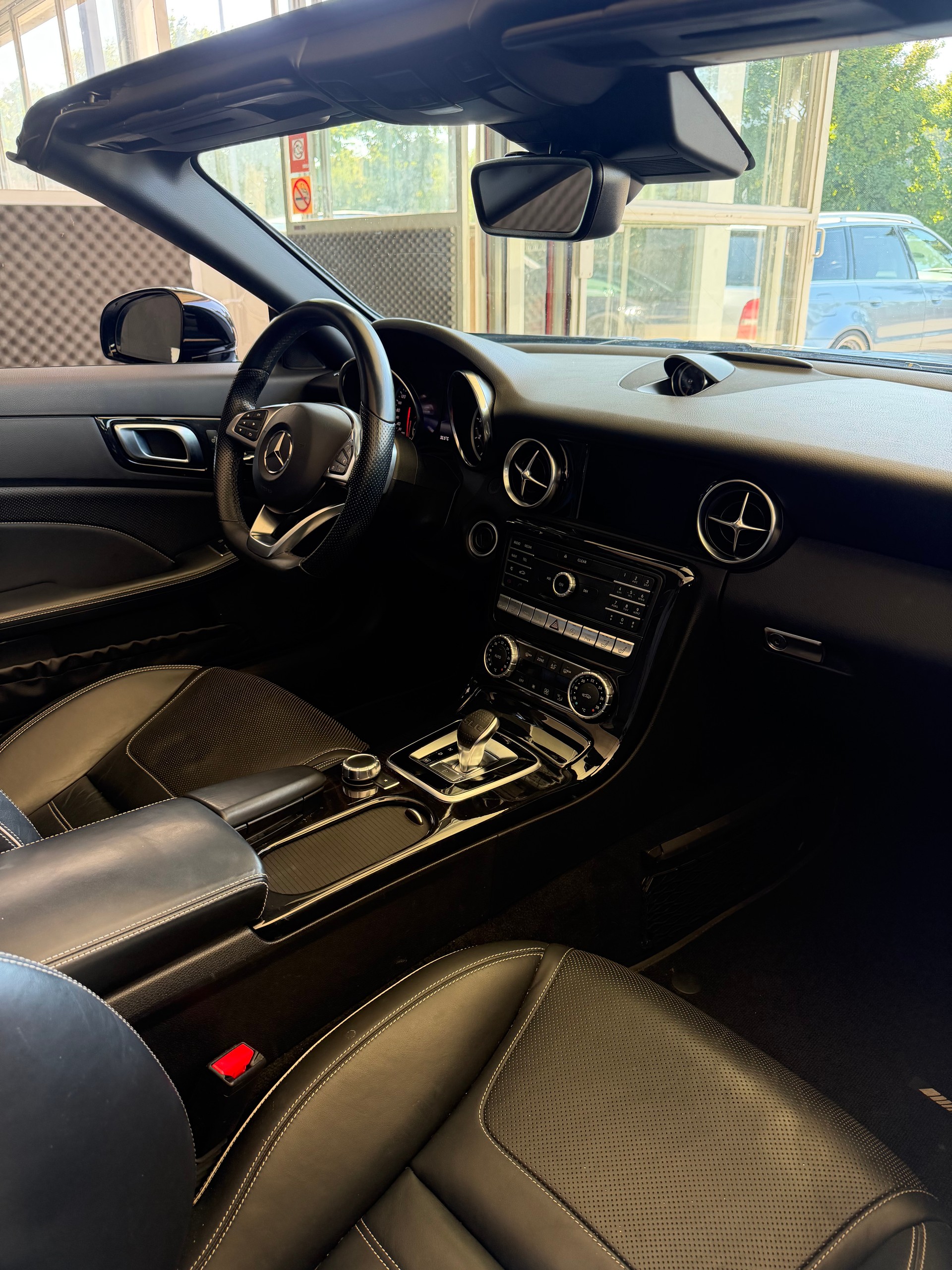 MERCEDES-BENZ SLC 43 AMG 9G-Tronic-image-7