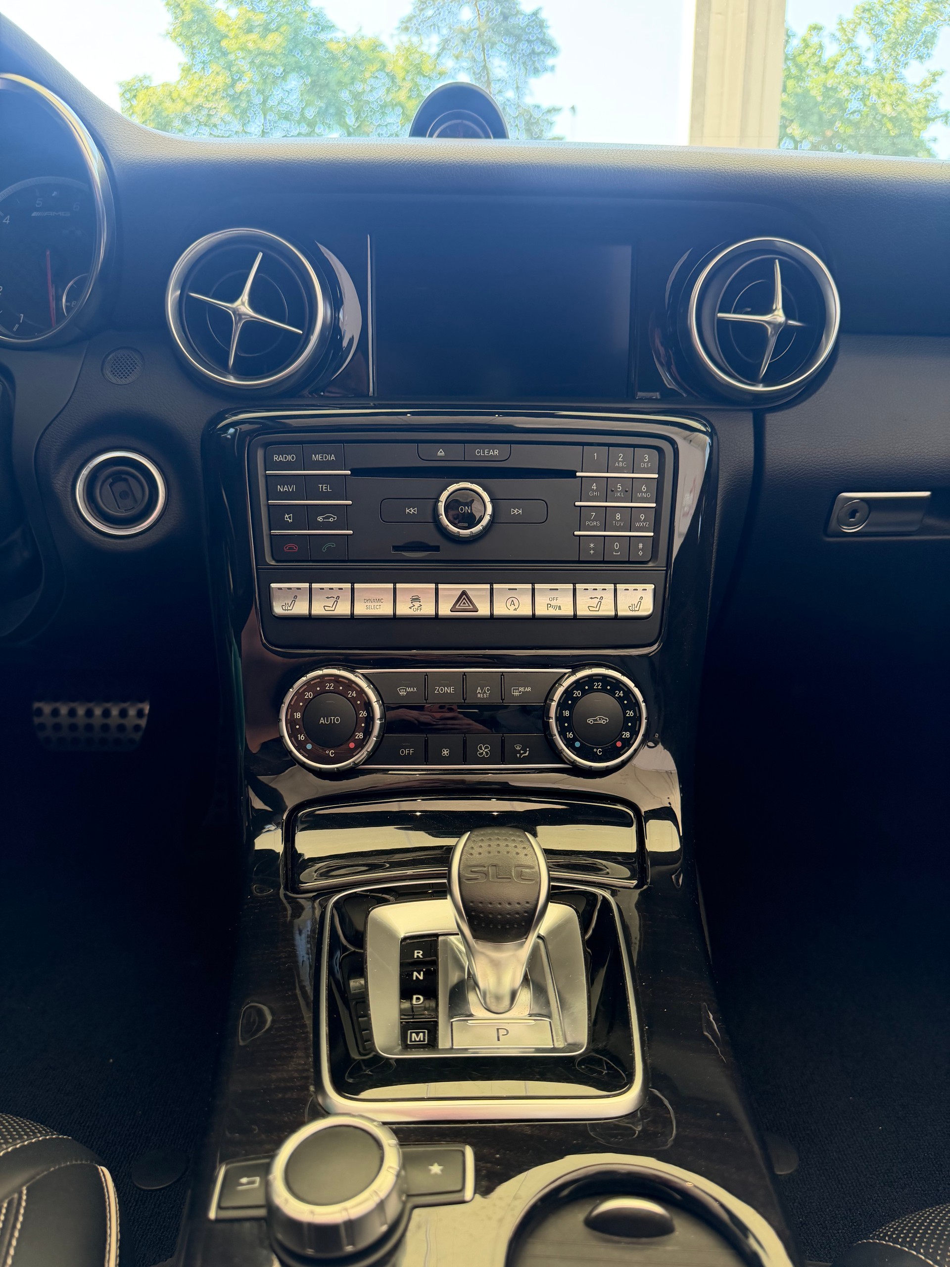 MERCEDES-BENZ SLC 43 AMG 9G-Tronic-image-5