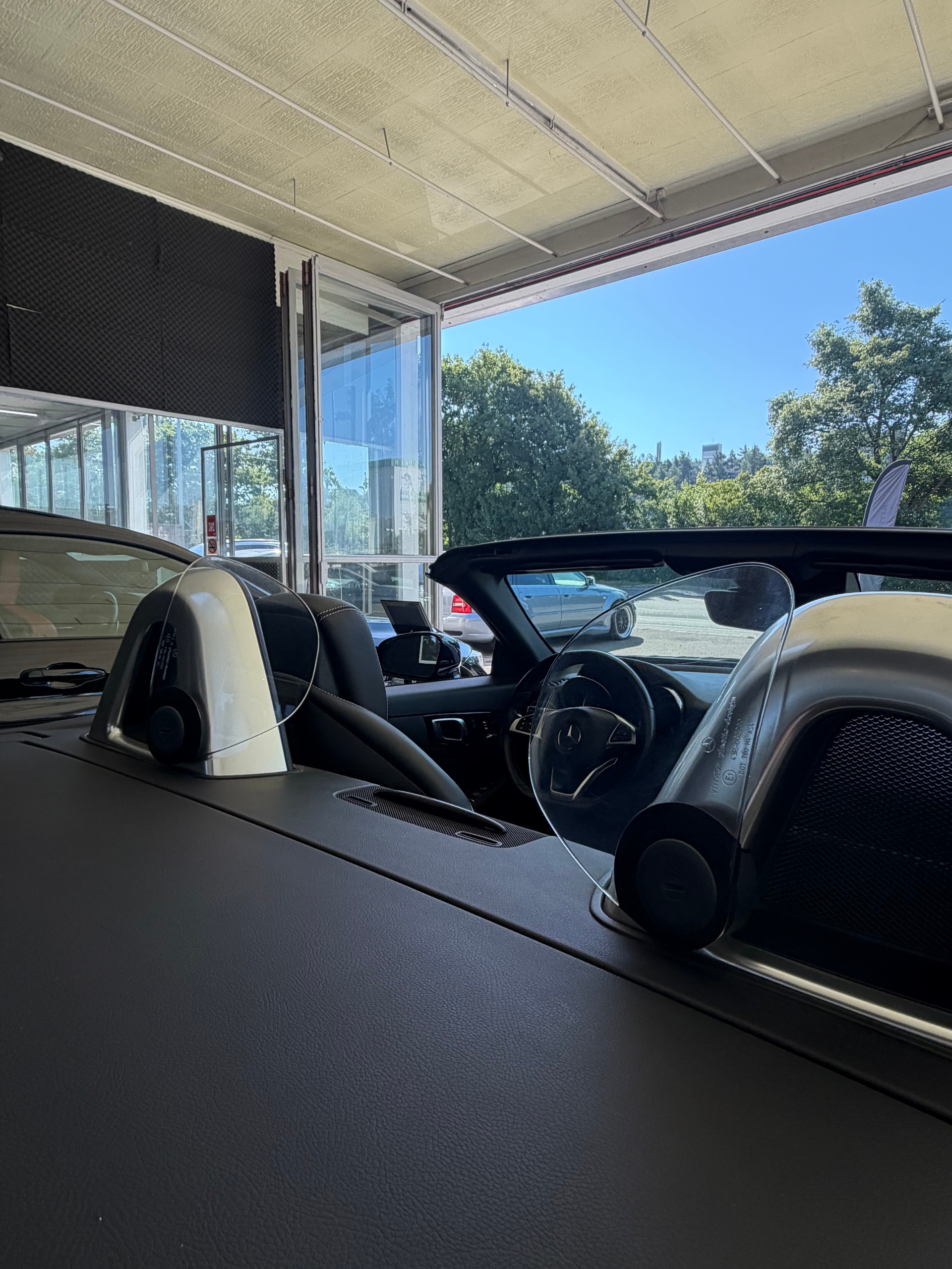 MERCEDES-BENZ SLC 43 AMG 9G-Tronic-image-3
