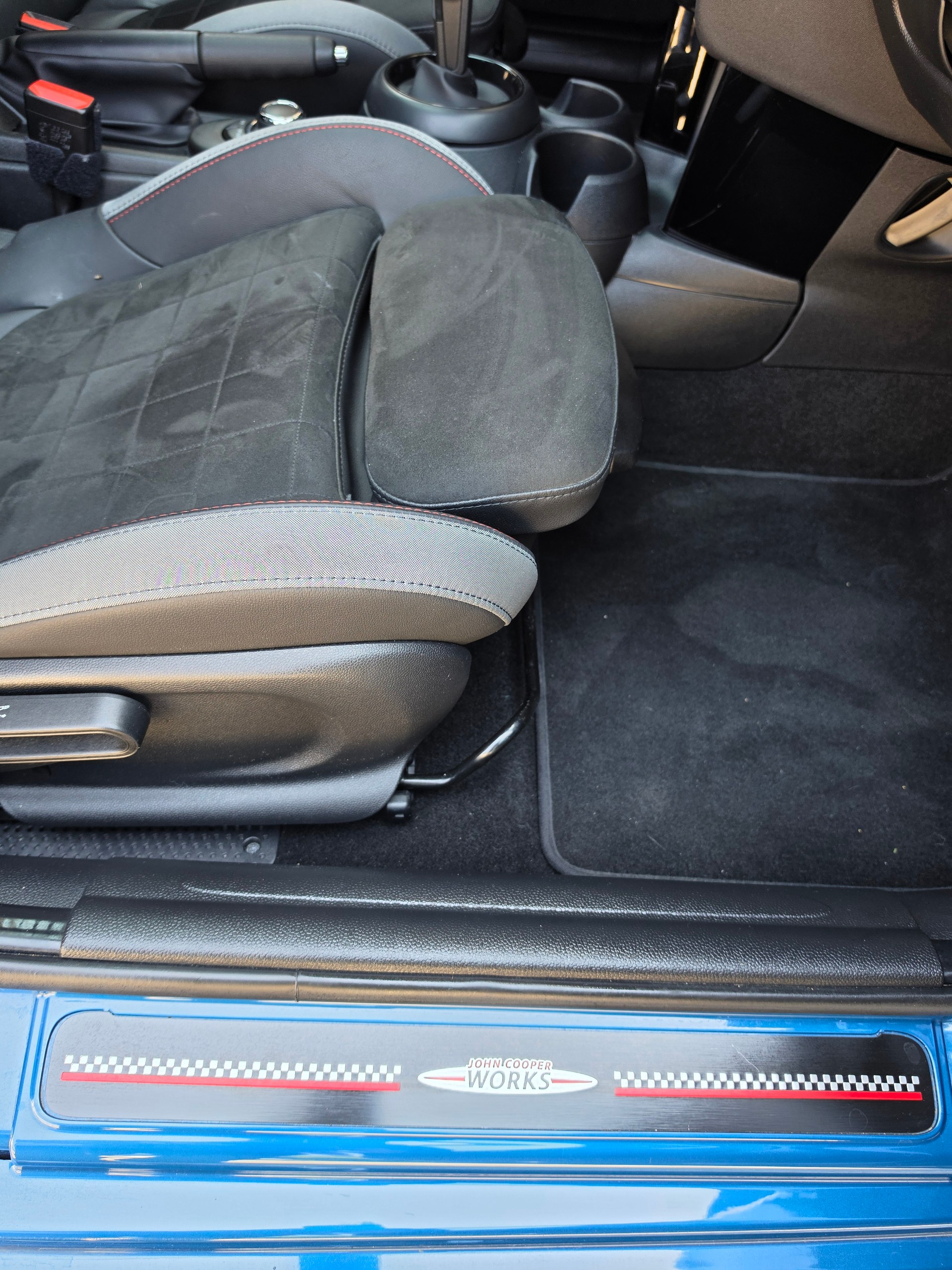MINI Cooper S Steptronic DKG-image-9
