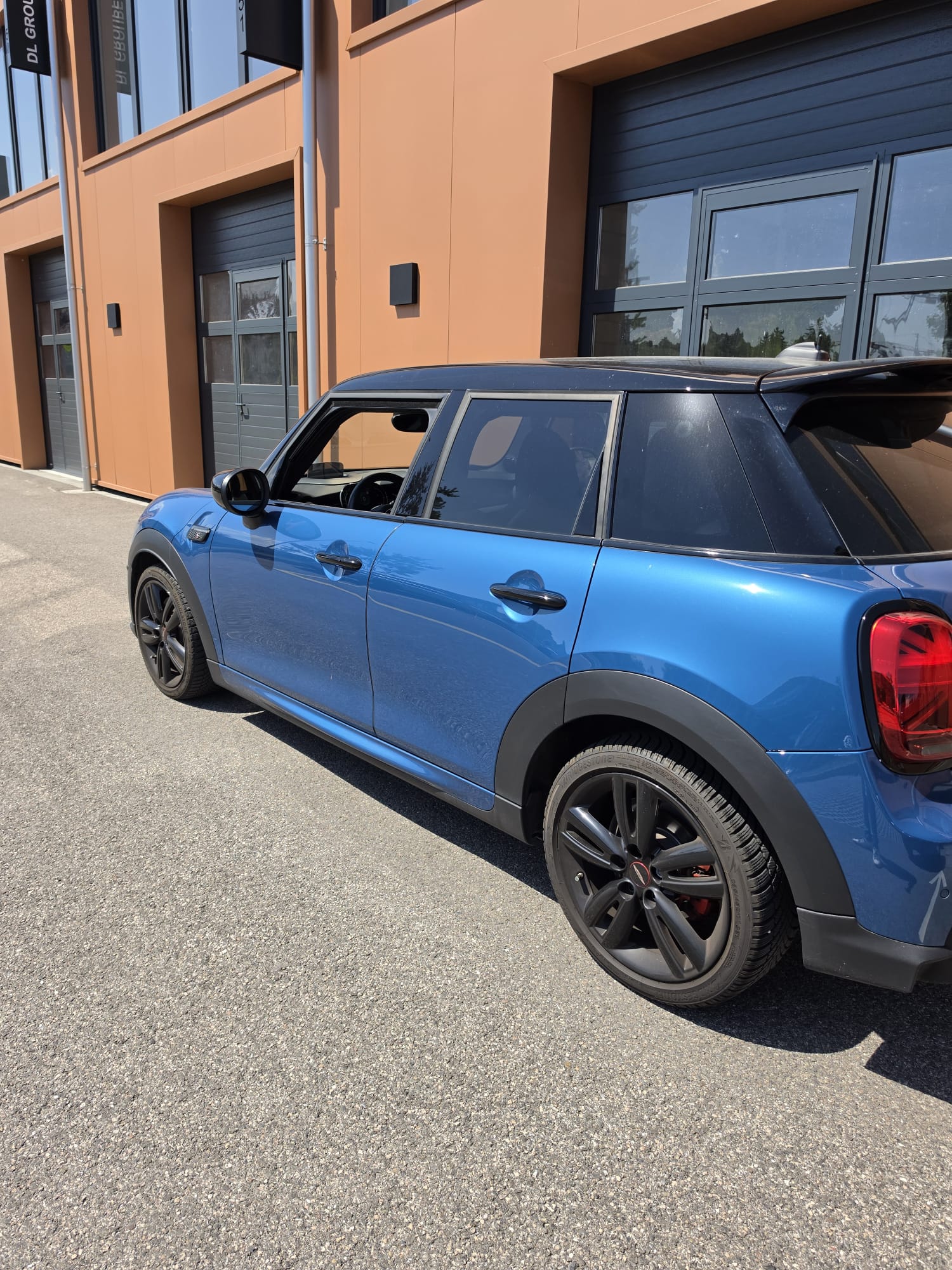 MINI Cooper S Steptronic DKG-image-4