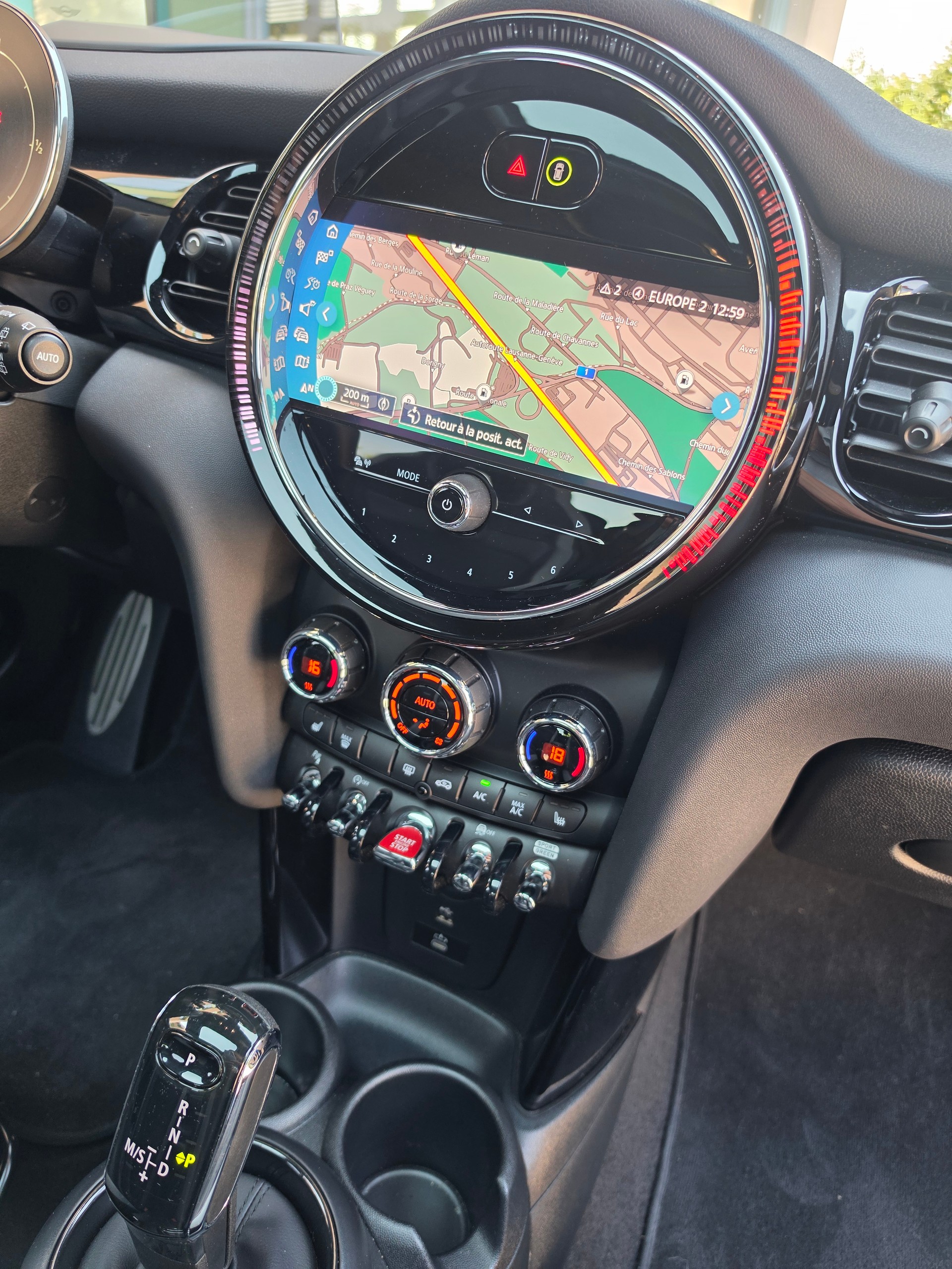 MINI Cooper S Steptronic DKG-image-8