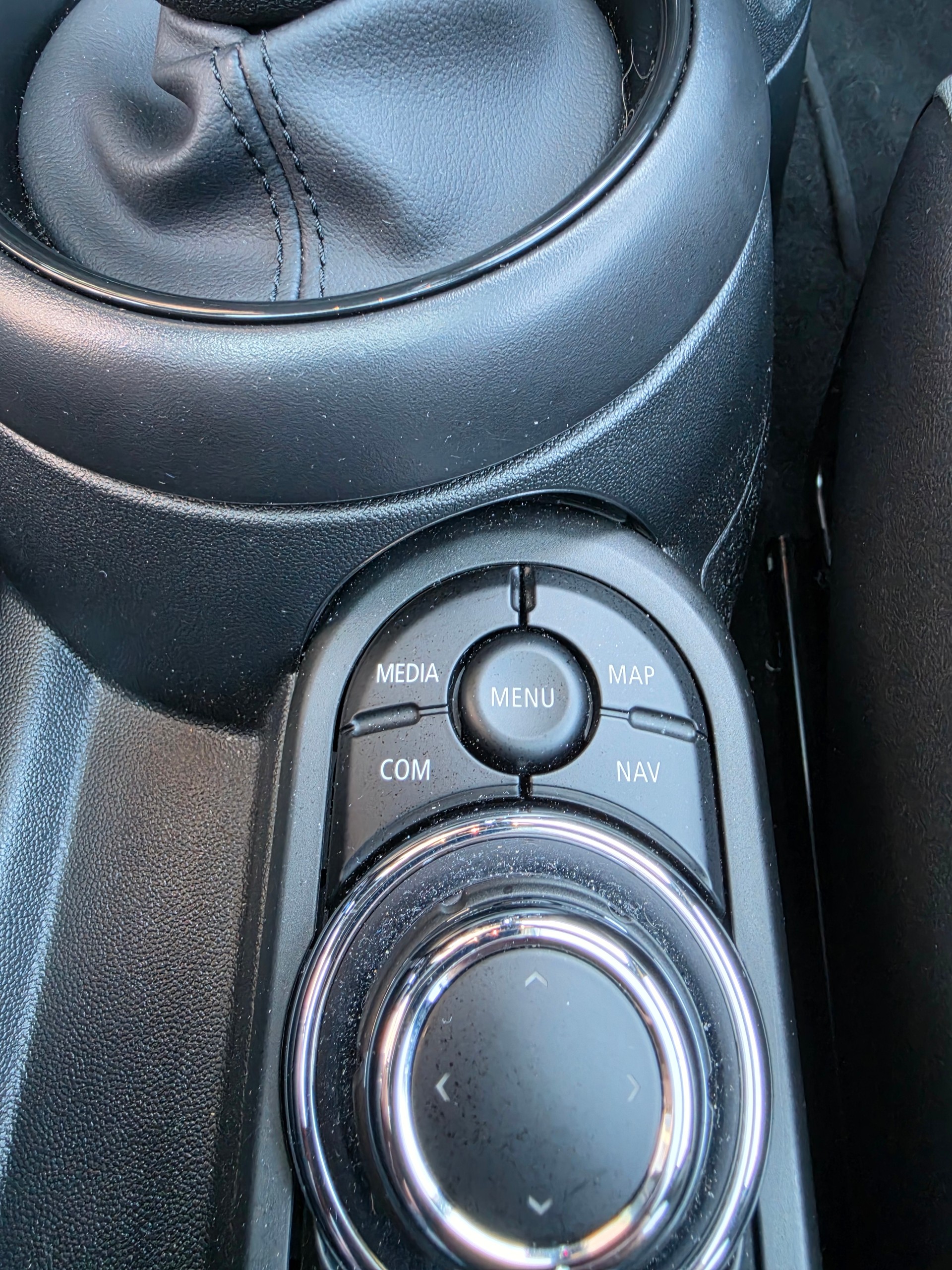 MINI Cooper S Steptronic DKG-image-12