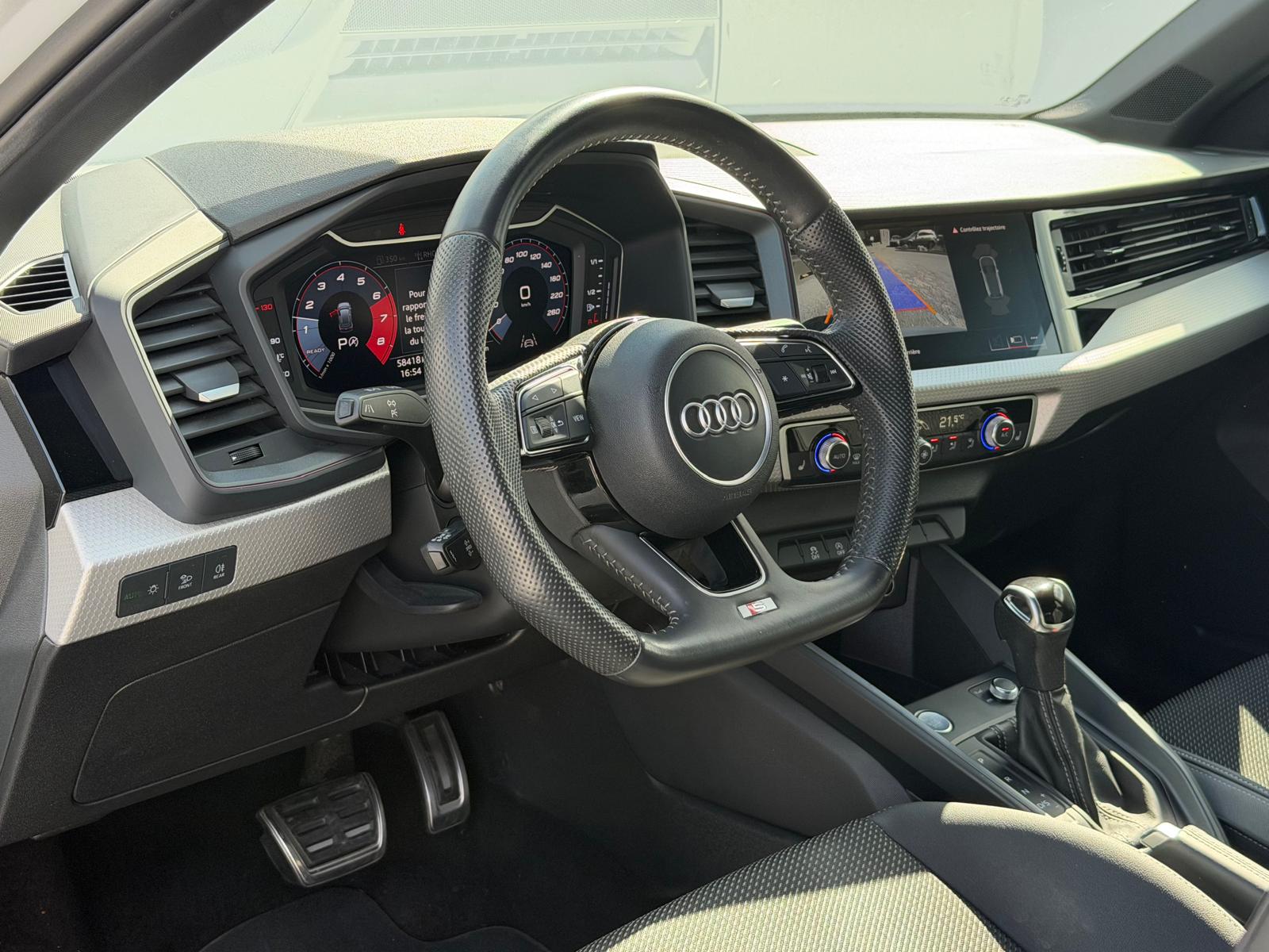 AUDI A1 Sportback 30 TFSI S Line S-tronic-image-5