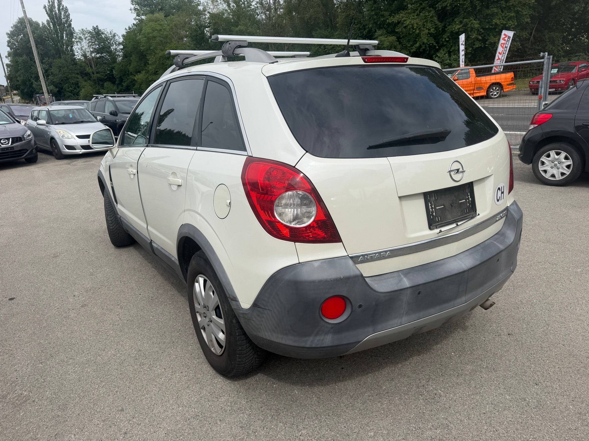 OPEL Antara 2.0 CDTi Enjoy 4WD Automatic-image-3