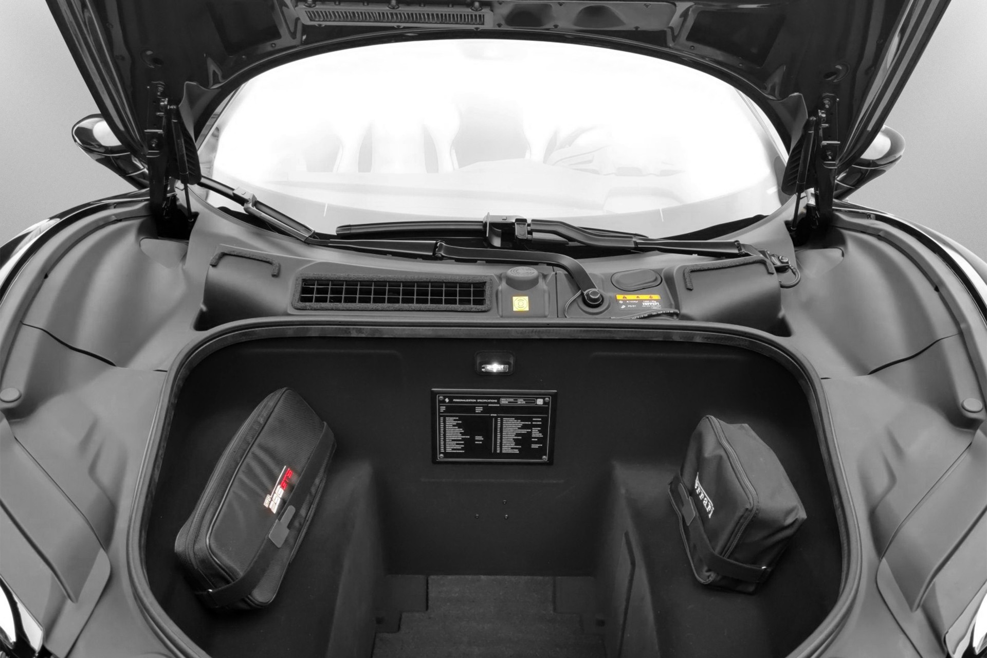 FERRARI 296 GTS-image-13