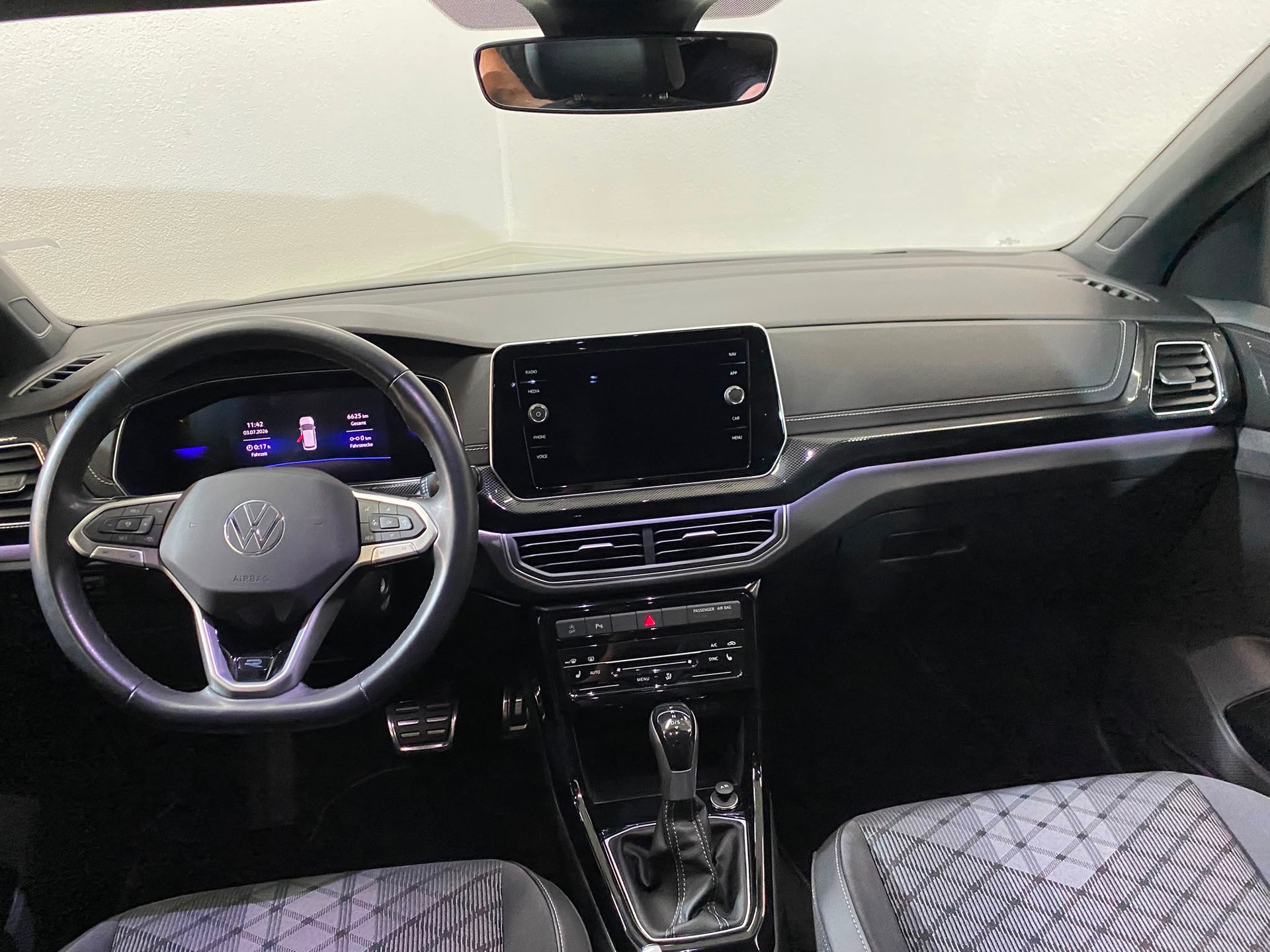 VW T-Cross 1.0 TSI EVO R-Line DSG-image-9