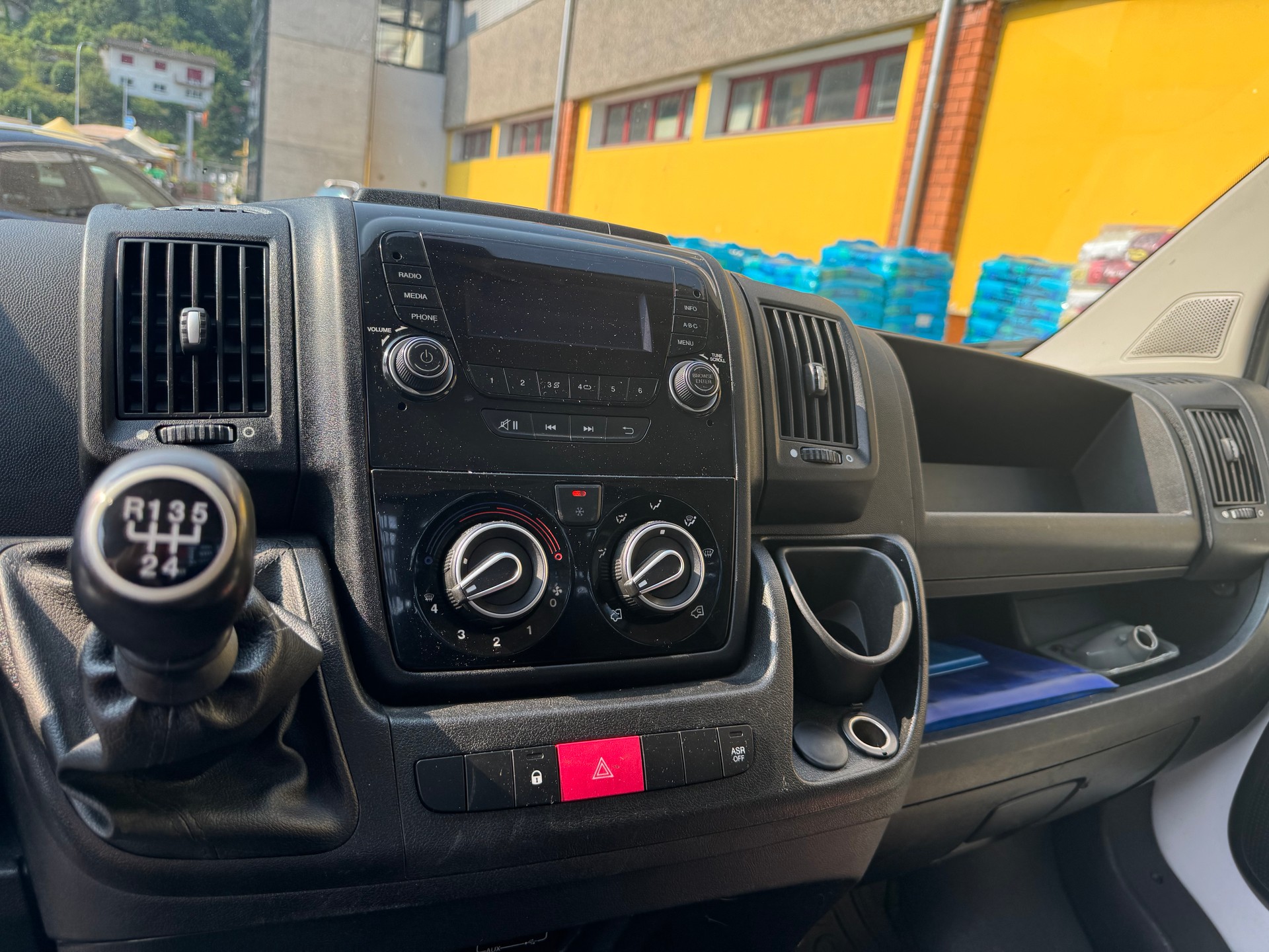 FIAT Ducato 35 2.0 MJ-image-4
