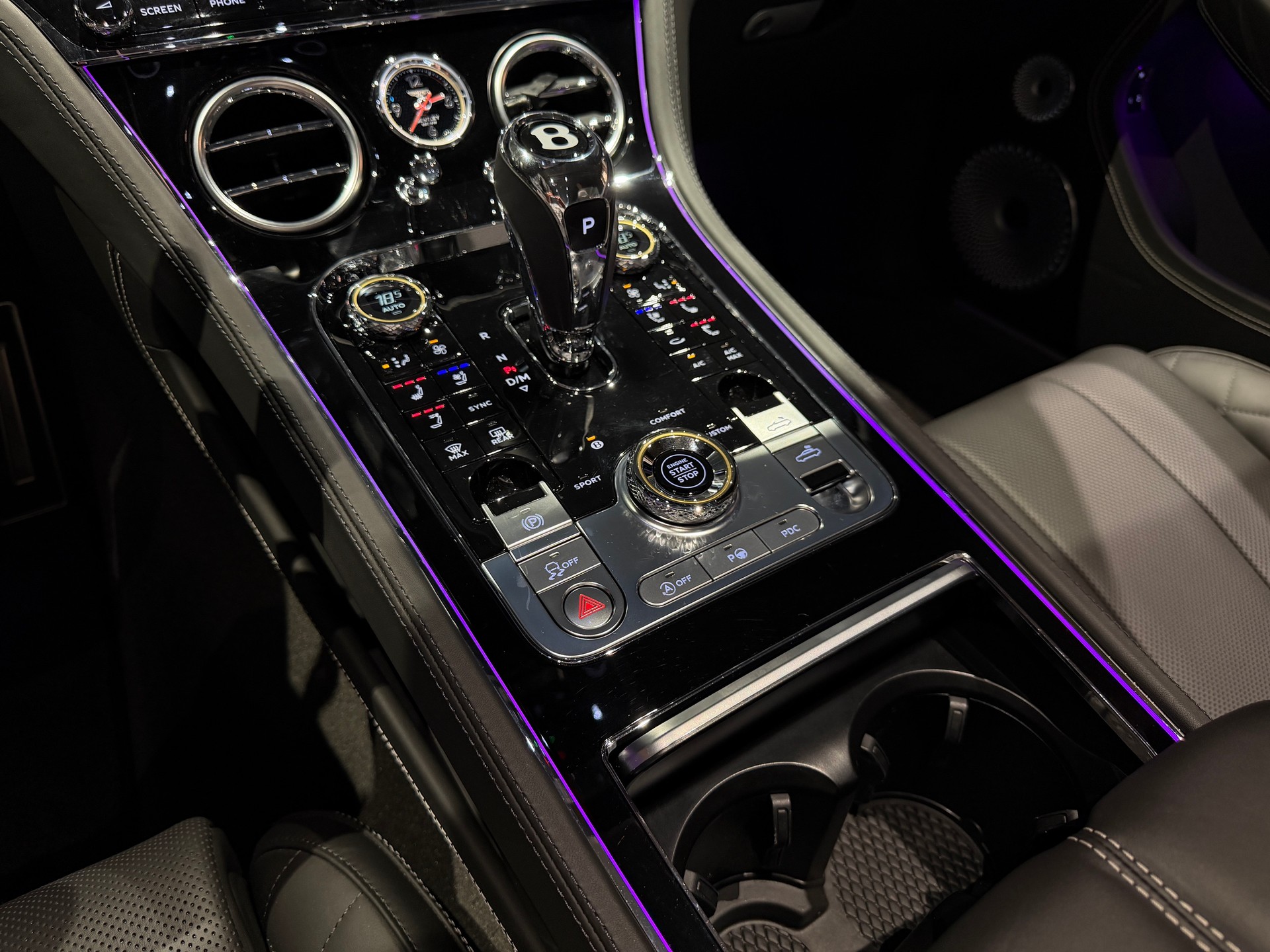 BENTLEY Continental GTC S 4.0 V8-image-13