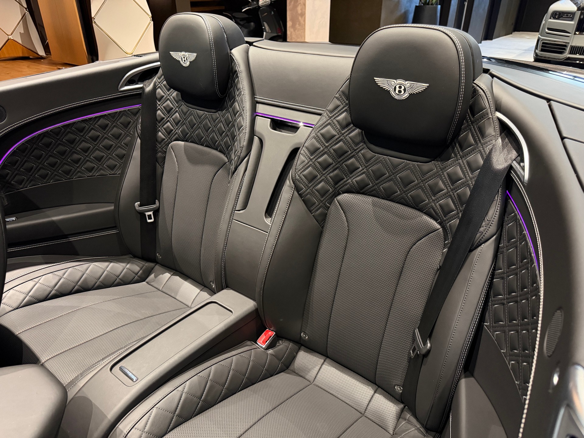 BENTLEY Continental GTC S 4.0 V8-image-16