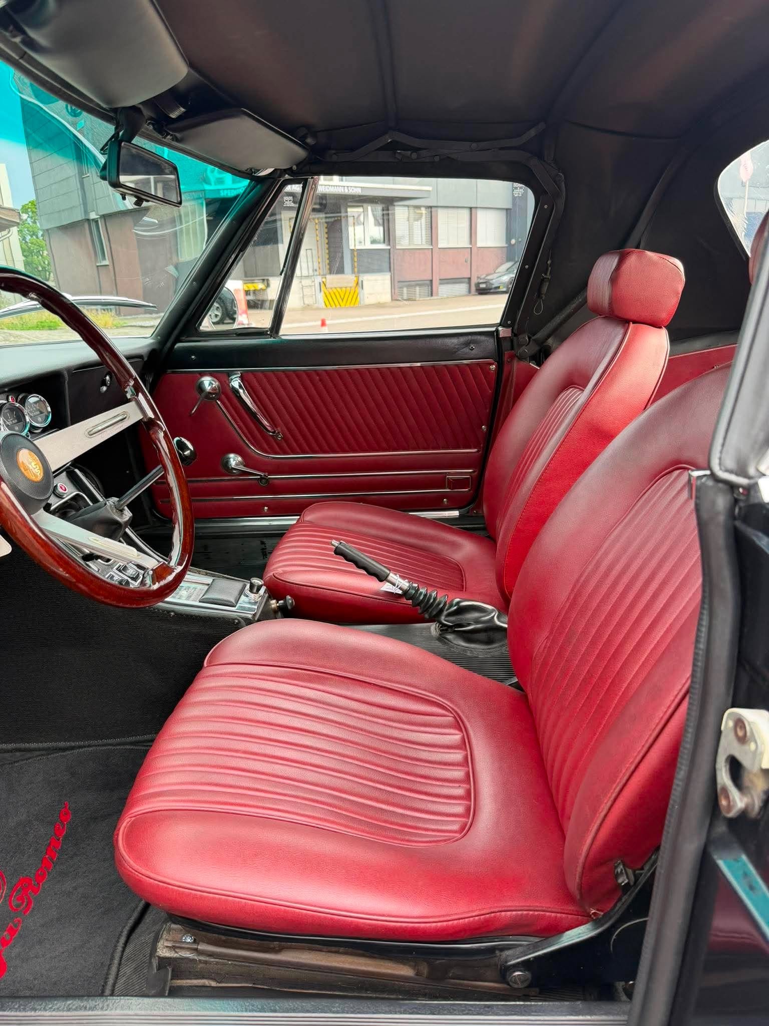 ALFA ROMEO 2000-image-7