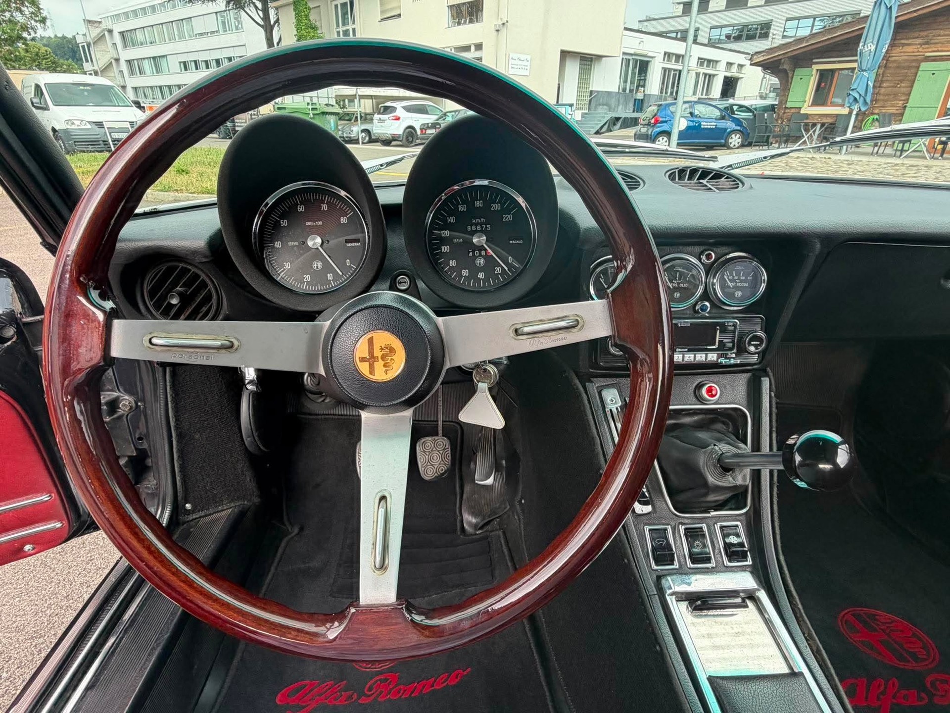 ALFA ROMEO 2000-image-11