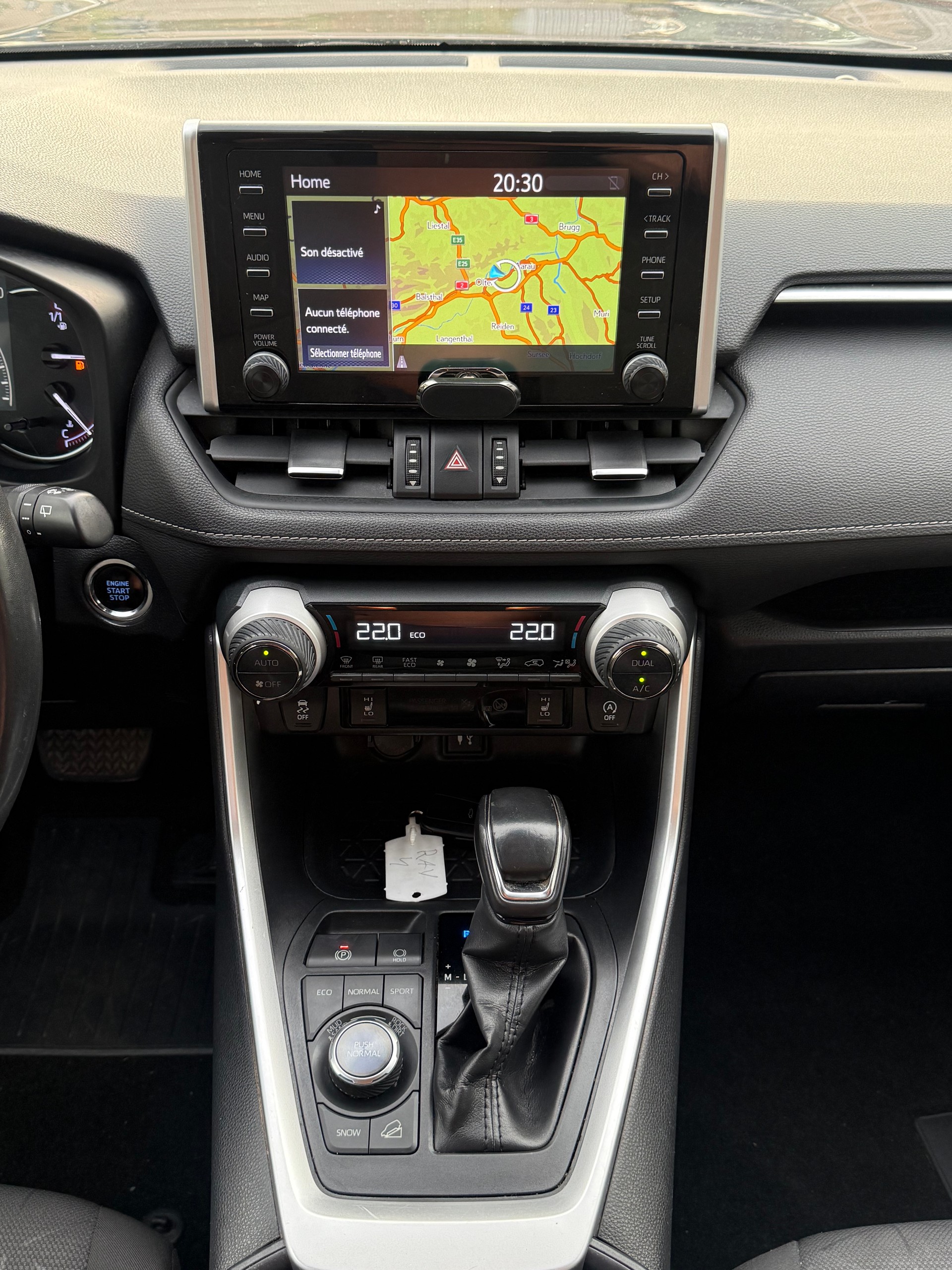 TOYOTA RAV-4 2.0 Comfort 4WD-image-9