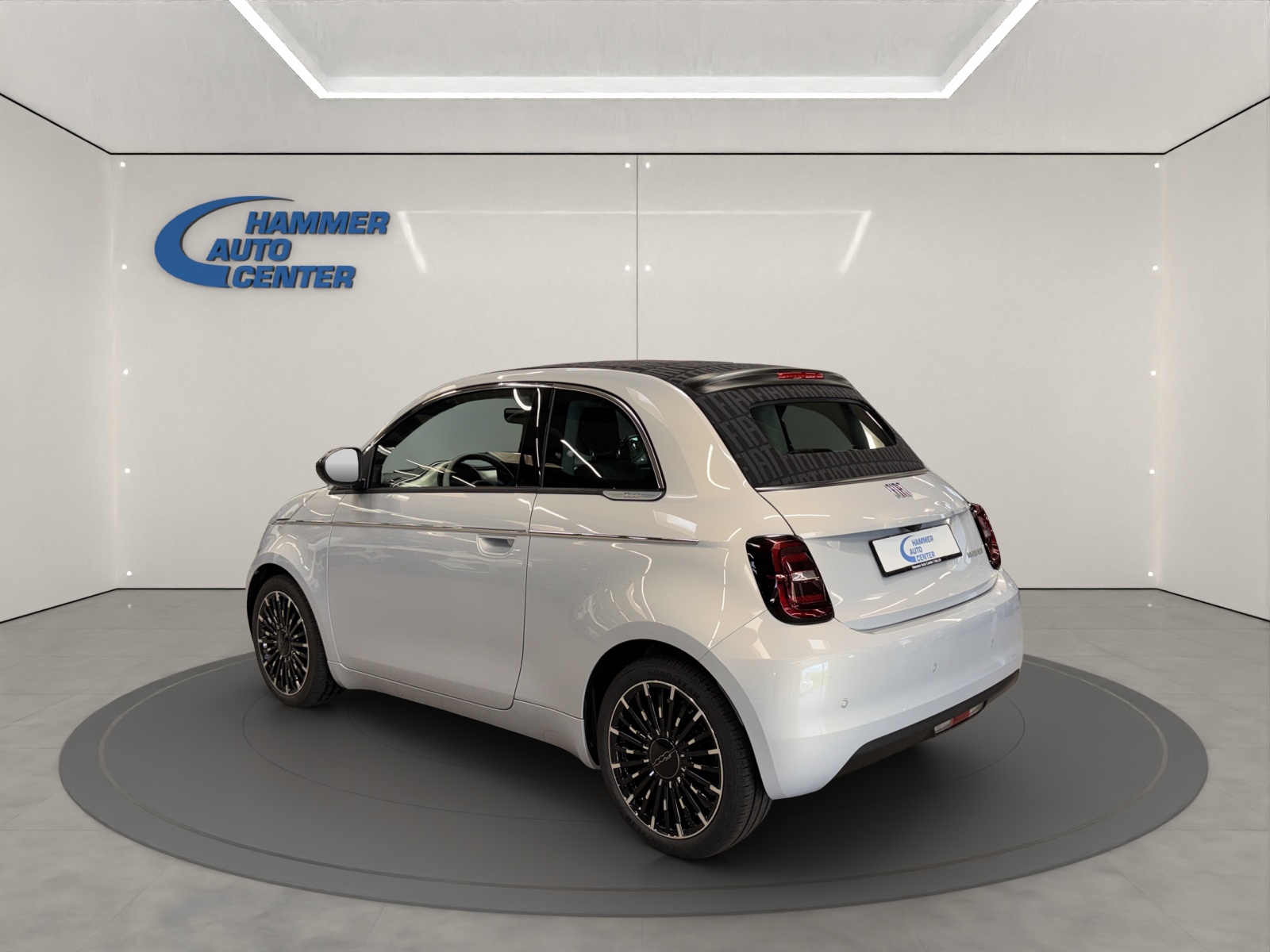 FIAT 500 Cabrio 1.0 Hybrid La Prima-image-2