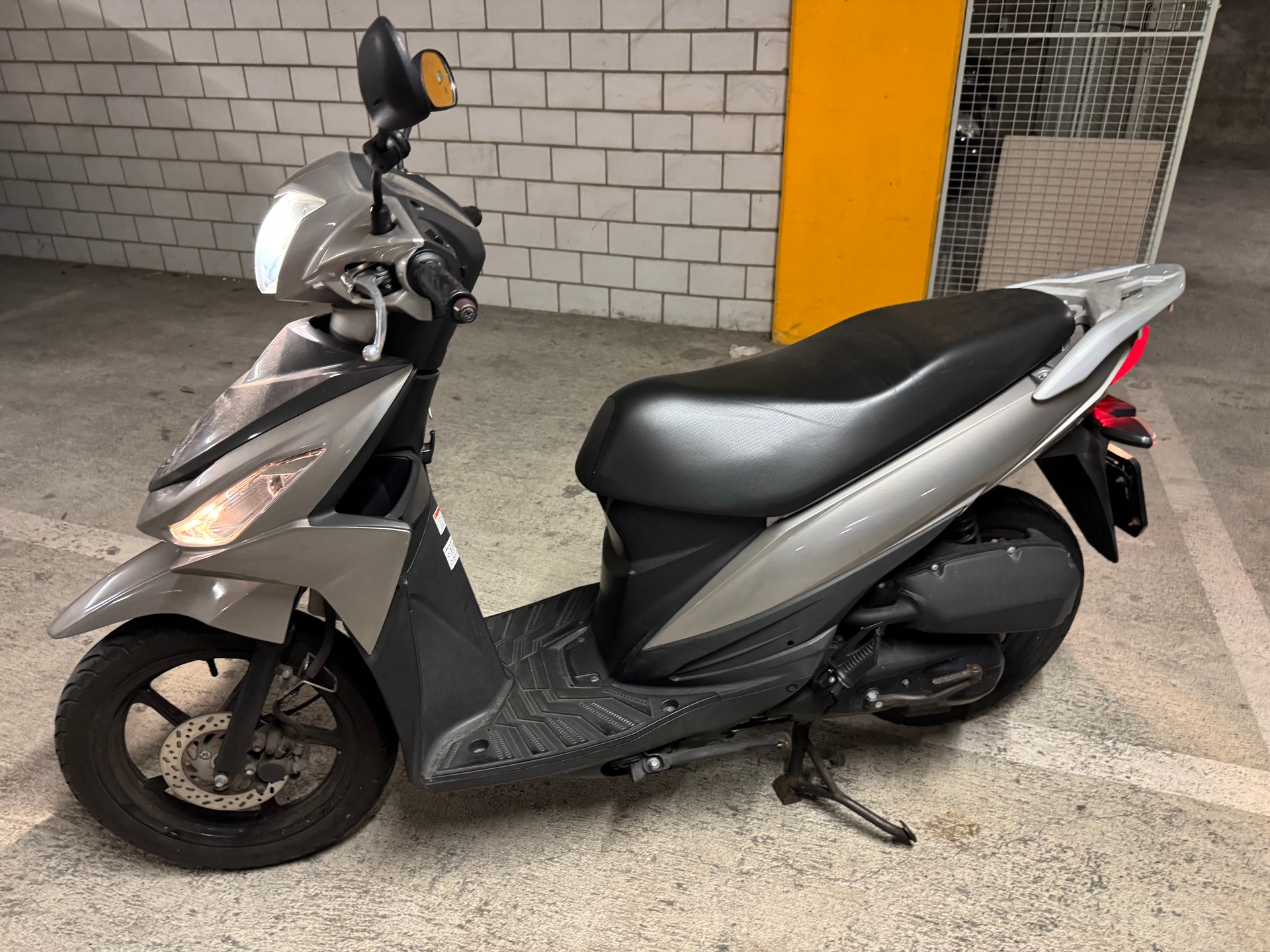 SUZUKI UK 110 Address-image-1