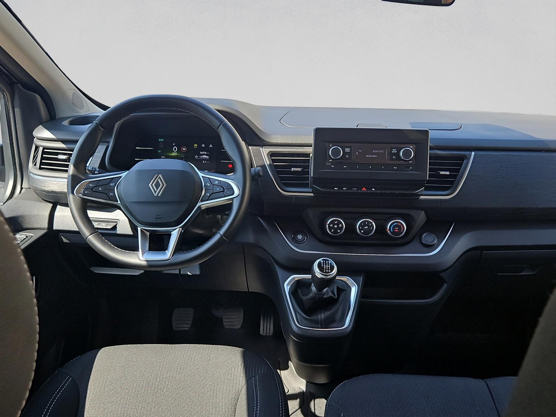 RENAULT Trafic Blue dCi 150 Passenger Techno-image-10