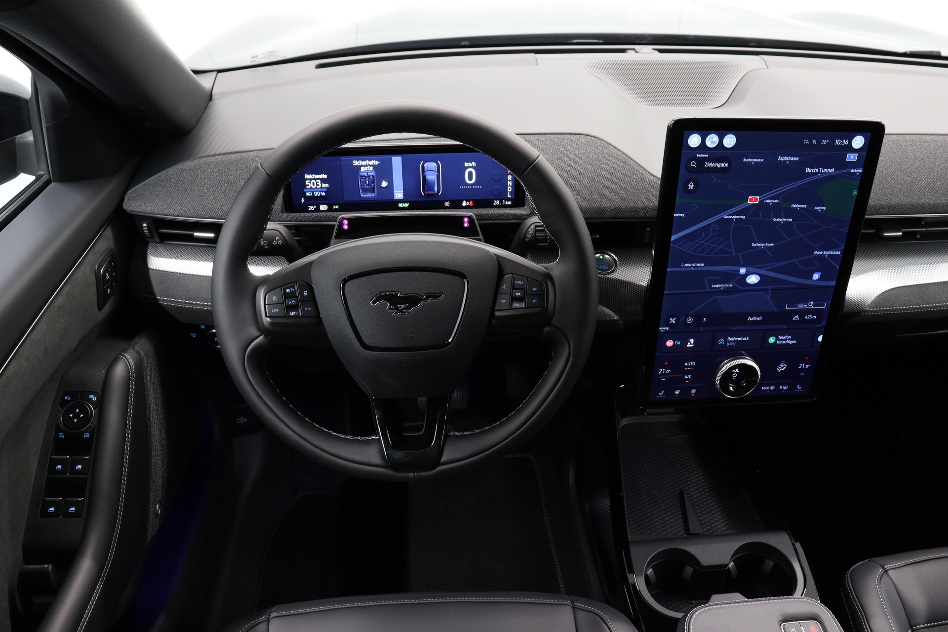 FORD Mustang Mach-E Extended GT AWD-image-8