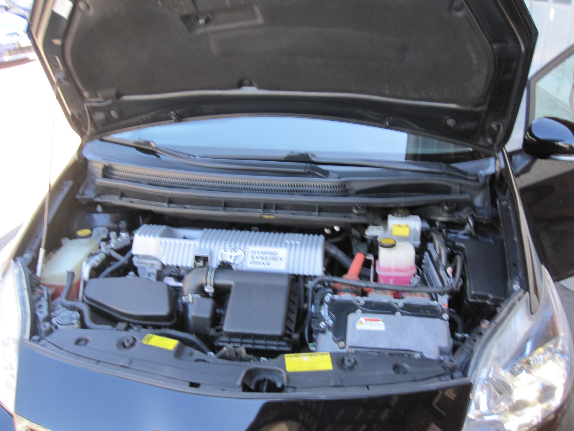 TOYOTA Prius 1.8 16V HSD Sol Premium-image-13