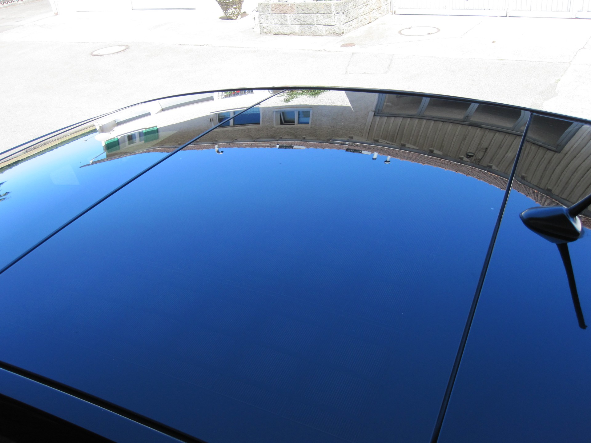 TOYOTA Prius 1.8 16V HSD Sol Premium-image-9