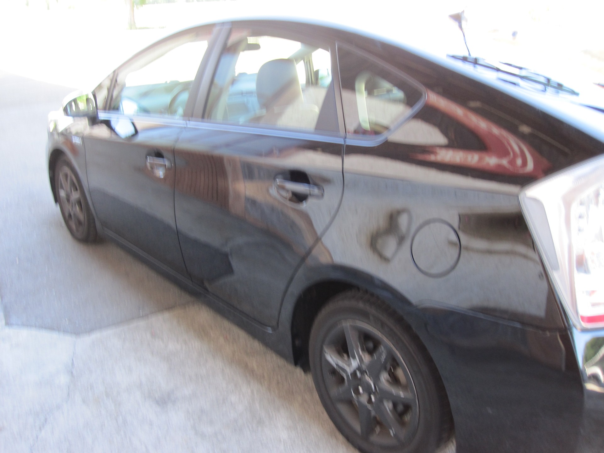 TOYOTA Prius 1.8 16V HSD Sol Premium-image-3