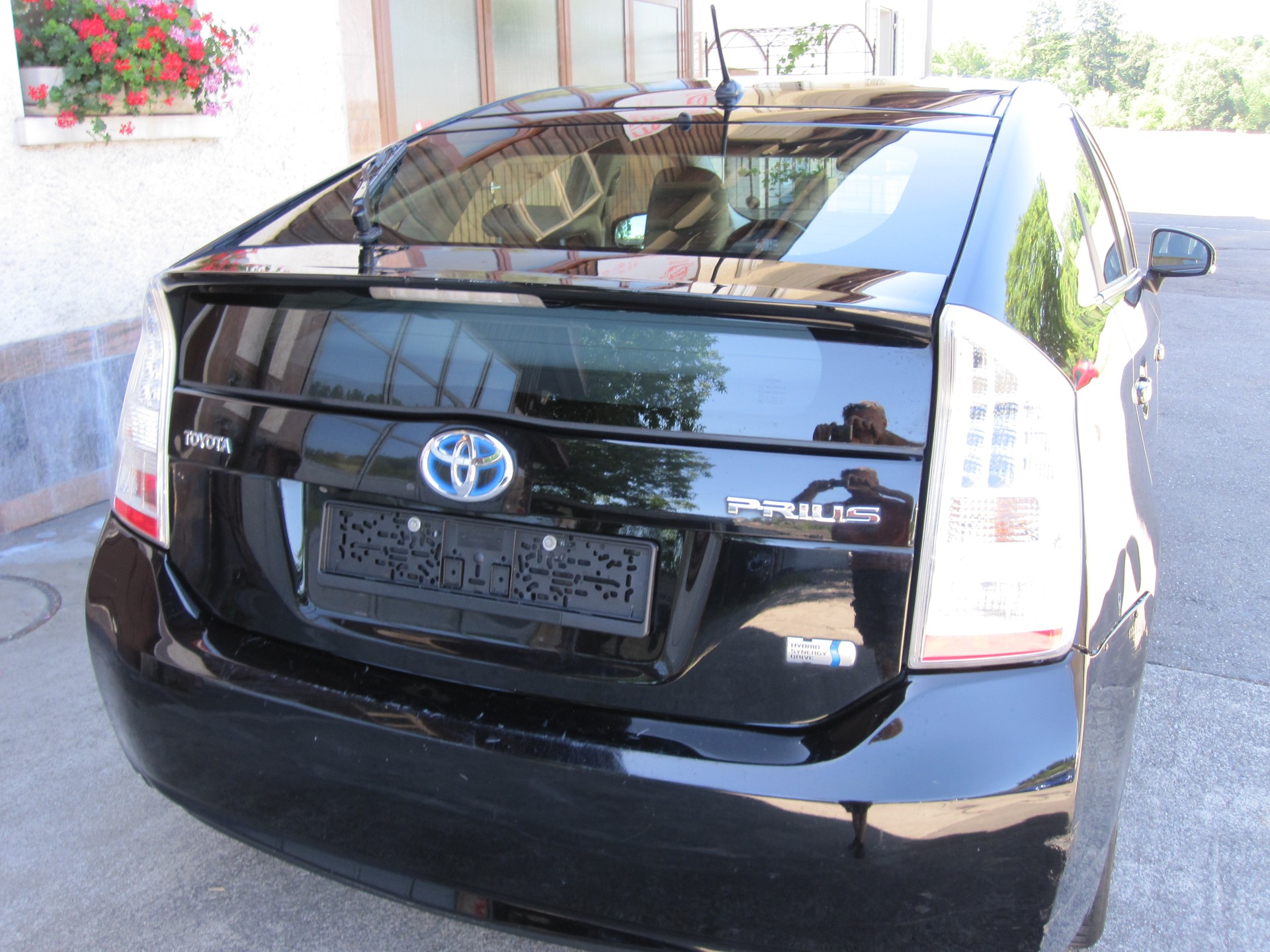 TOYOTA Prius 1.8 16V HSD Sol Premium-image-4
